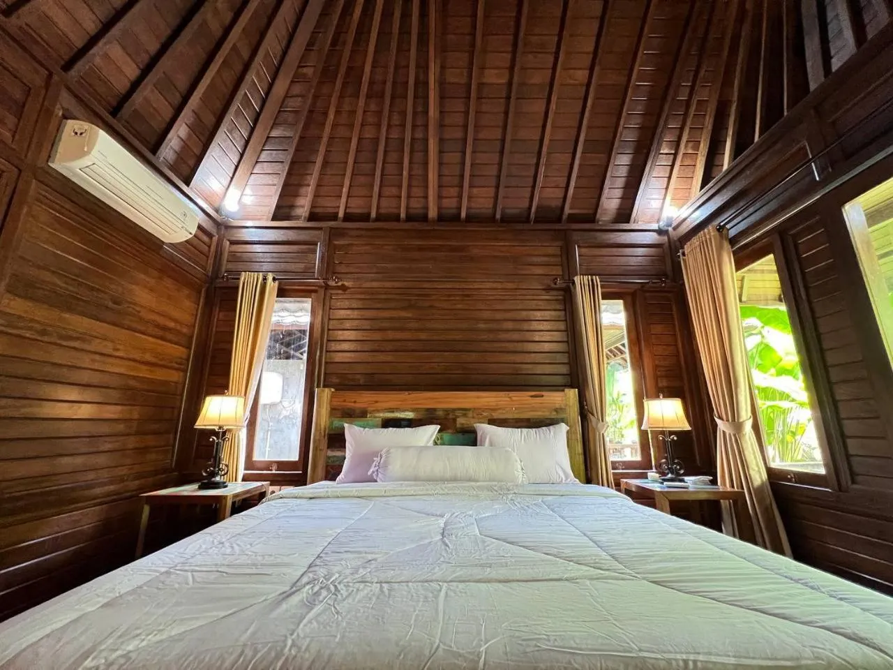 Photo of the whole room, Bed in Raira Villas Lembongan by ABM
