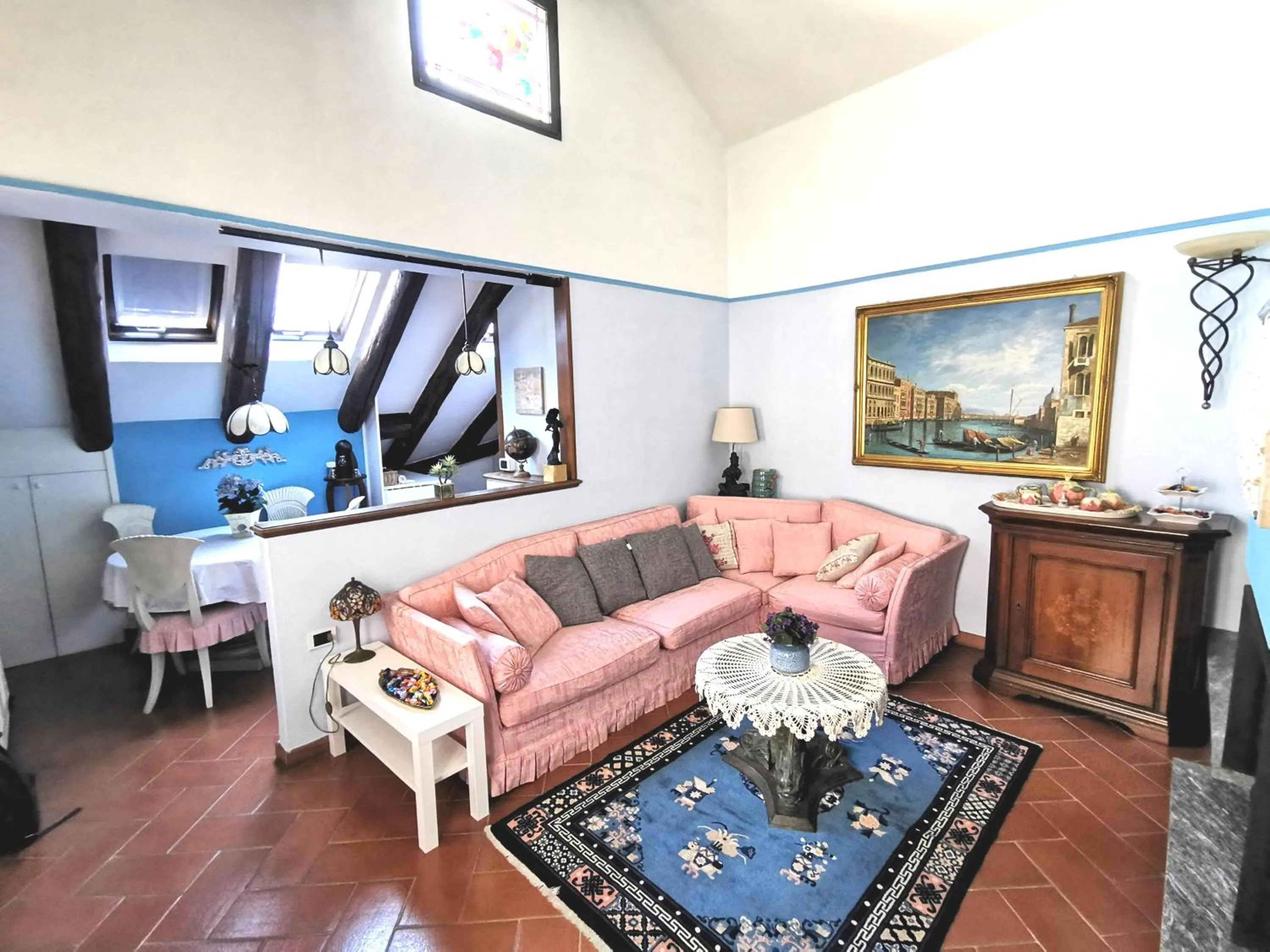 Wonderful Penthouse in the Heart of Milan