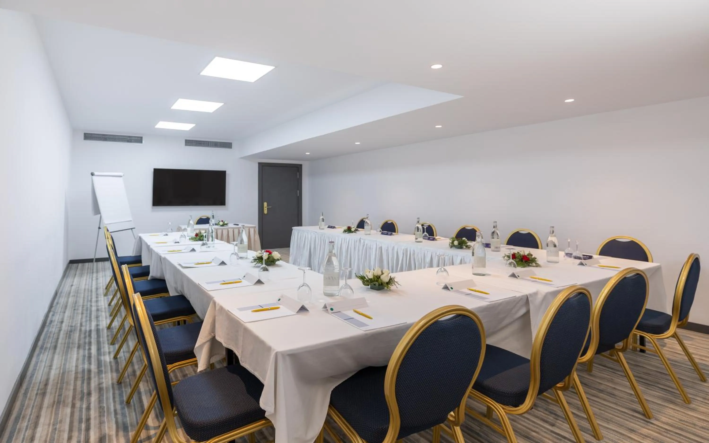 Business facilities in Campanile El Mechtel Tunis