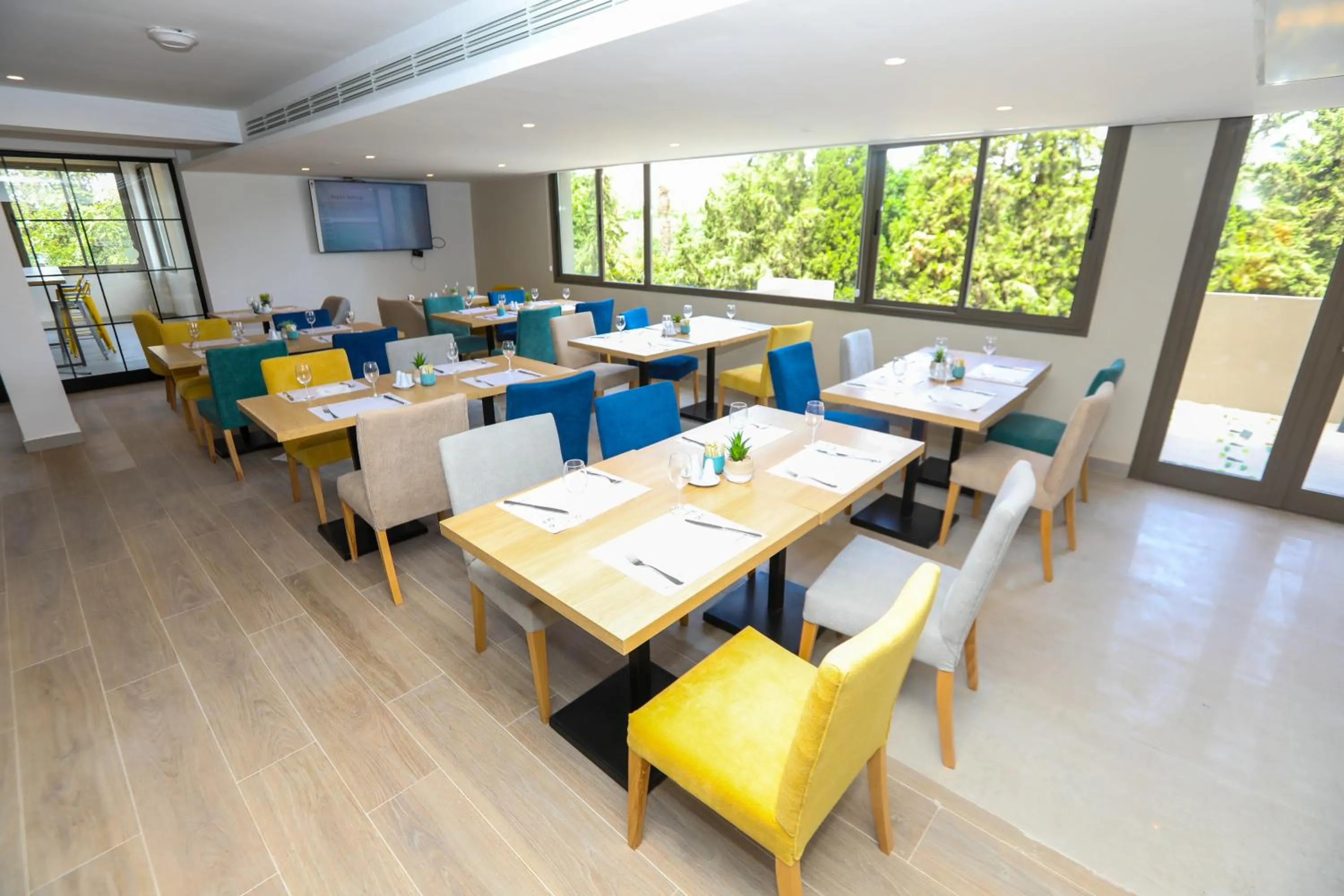 Garden view in Campanile El Mechtel Tunis