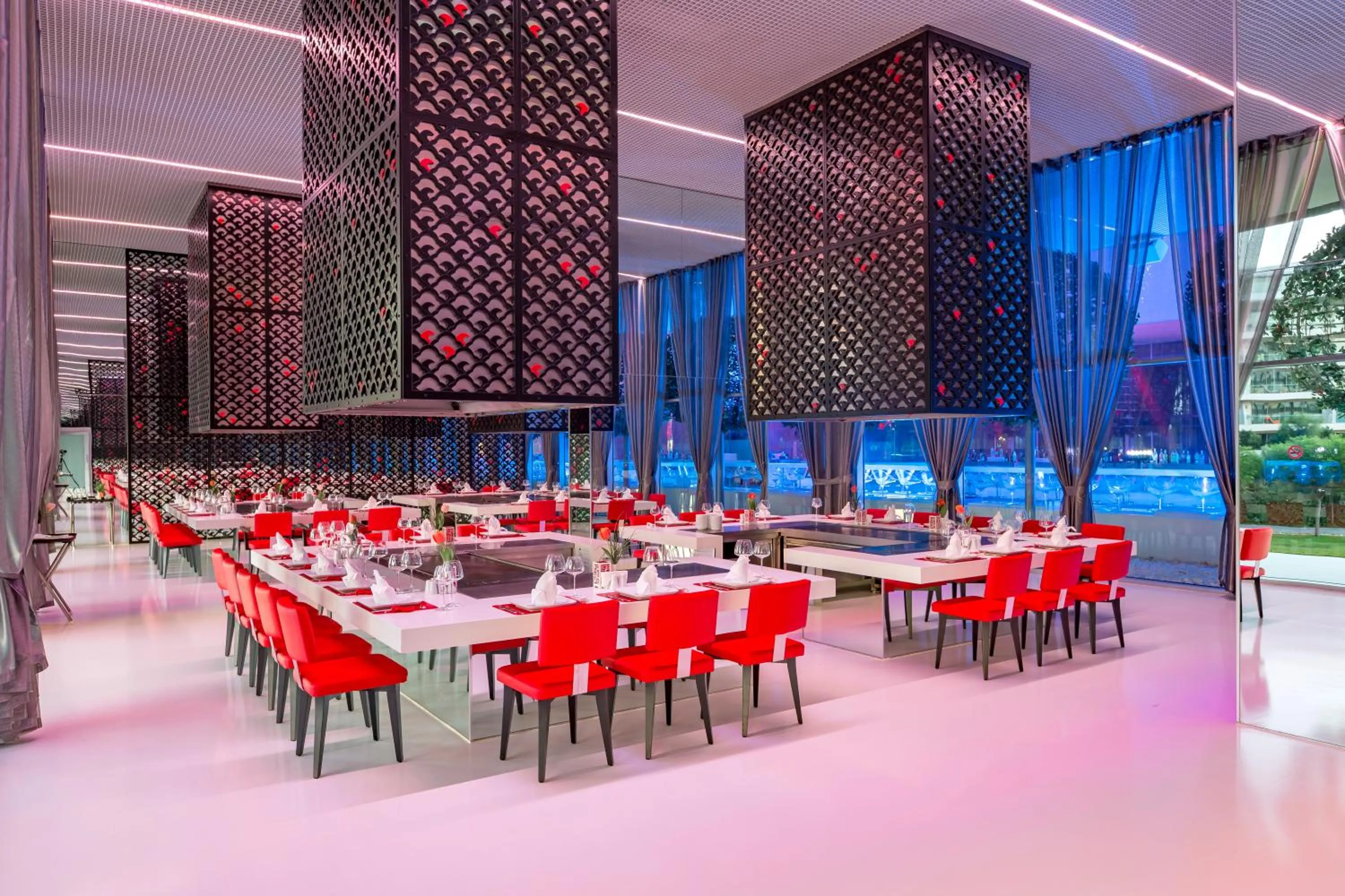 Restaurant/places to eat in Adam & Eve - Adult Only