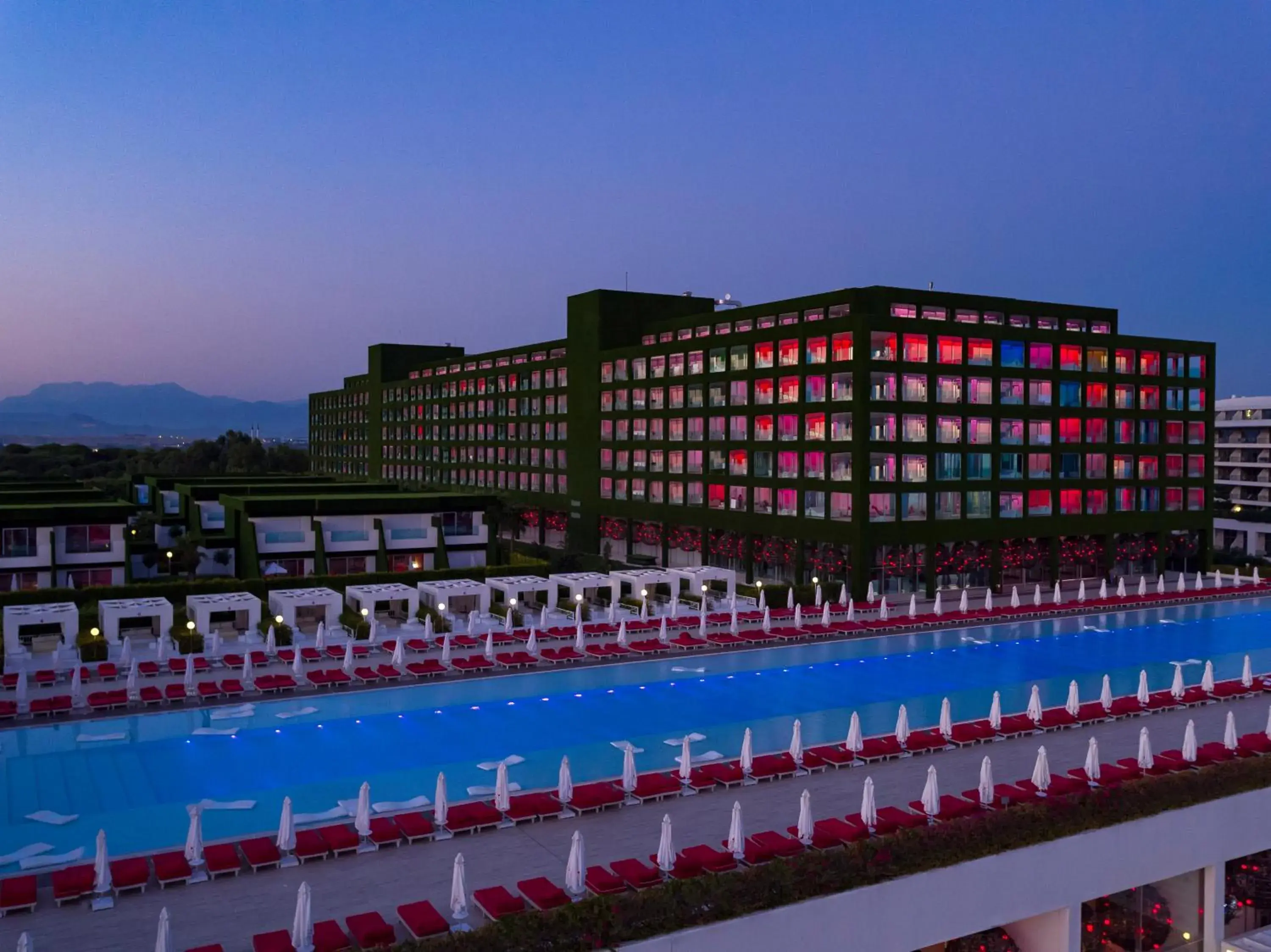 Property building in Adam & Eve - Adult Only Property building in Adam & Eve - Adult Only