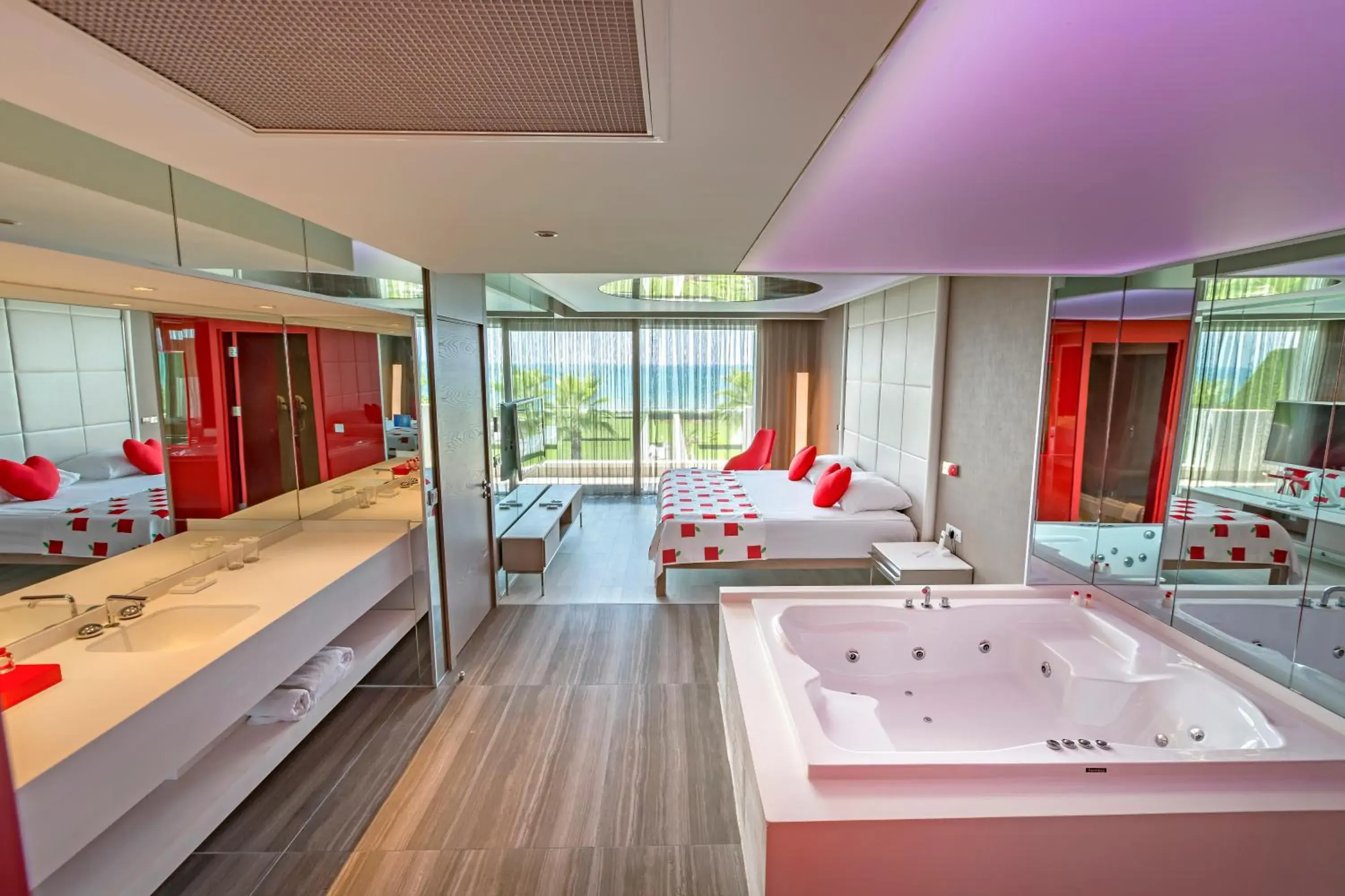 Bed in Adam & Eve - Adult Only Bed in Adam & Eve - Adult Only