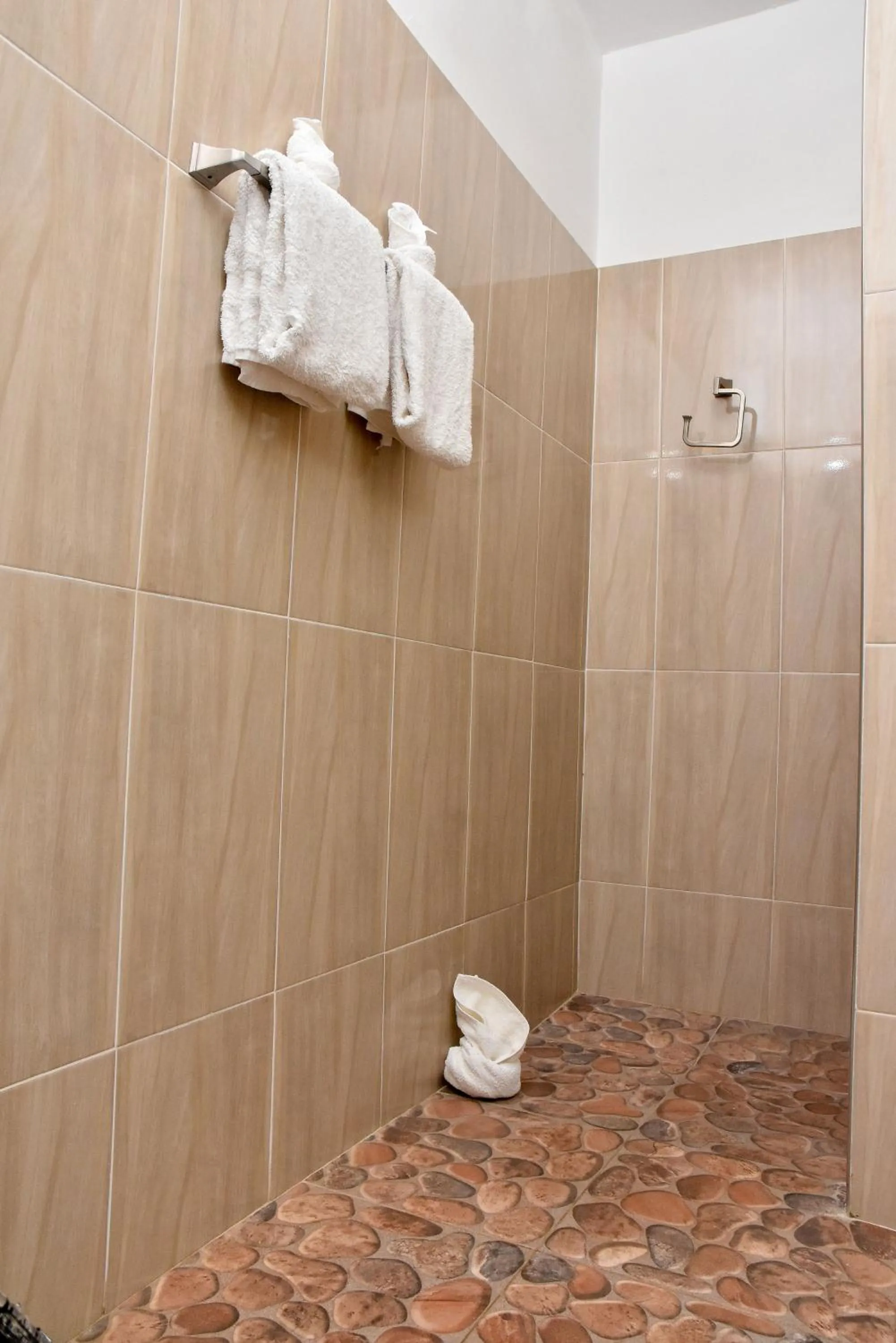 Beyond Sunset Resort & Villas