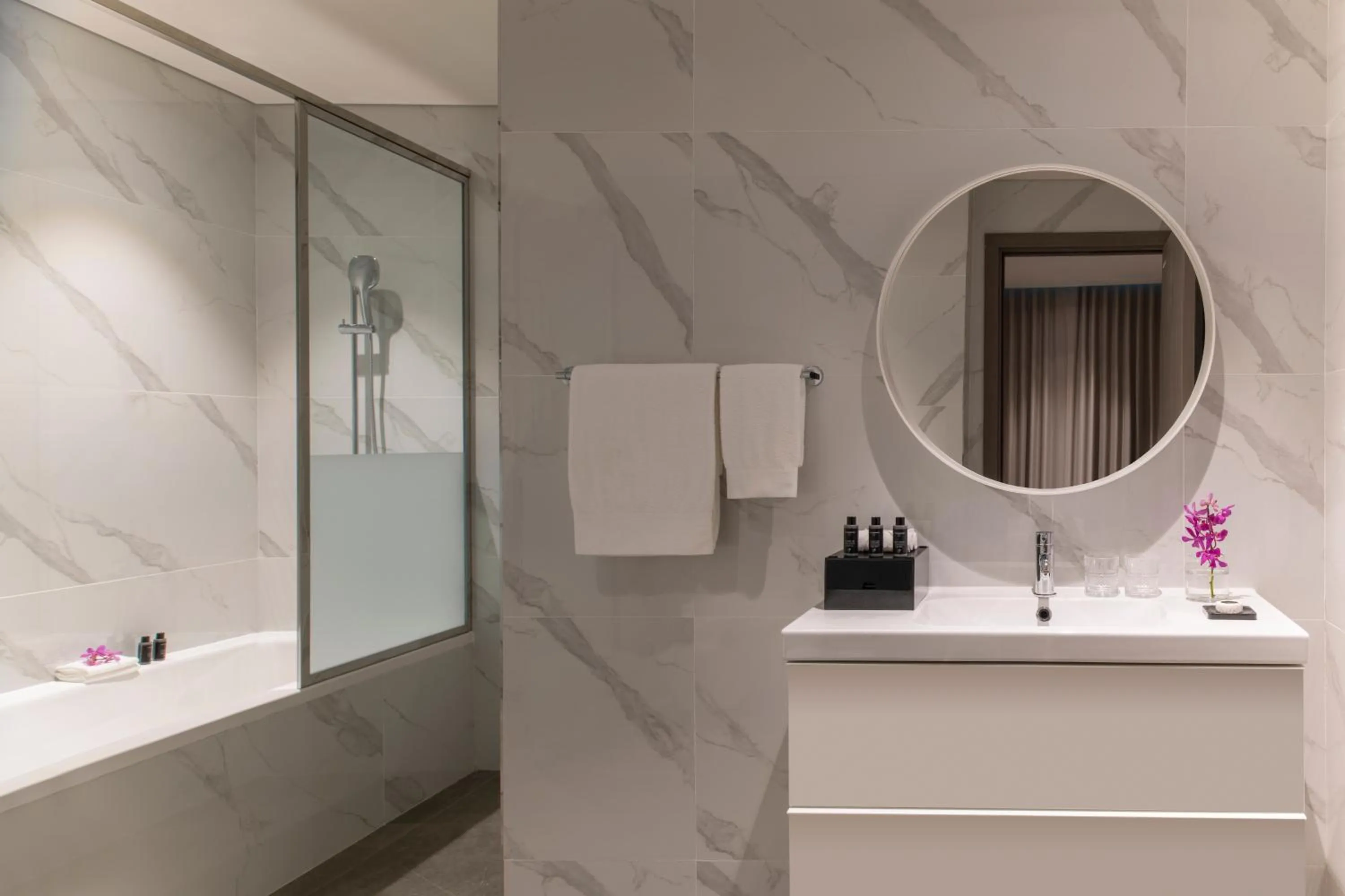 Bathroom in Steigenberger Residence Doha