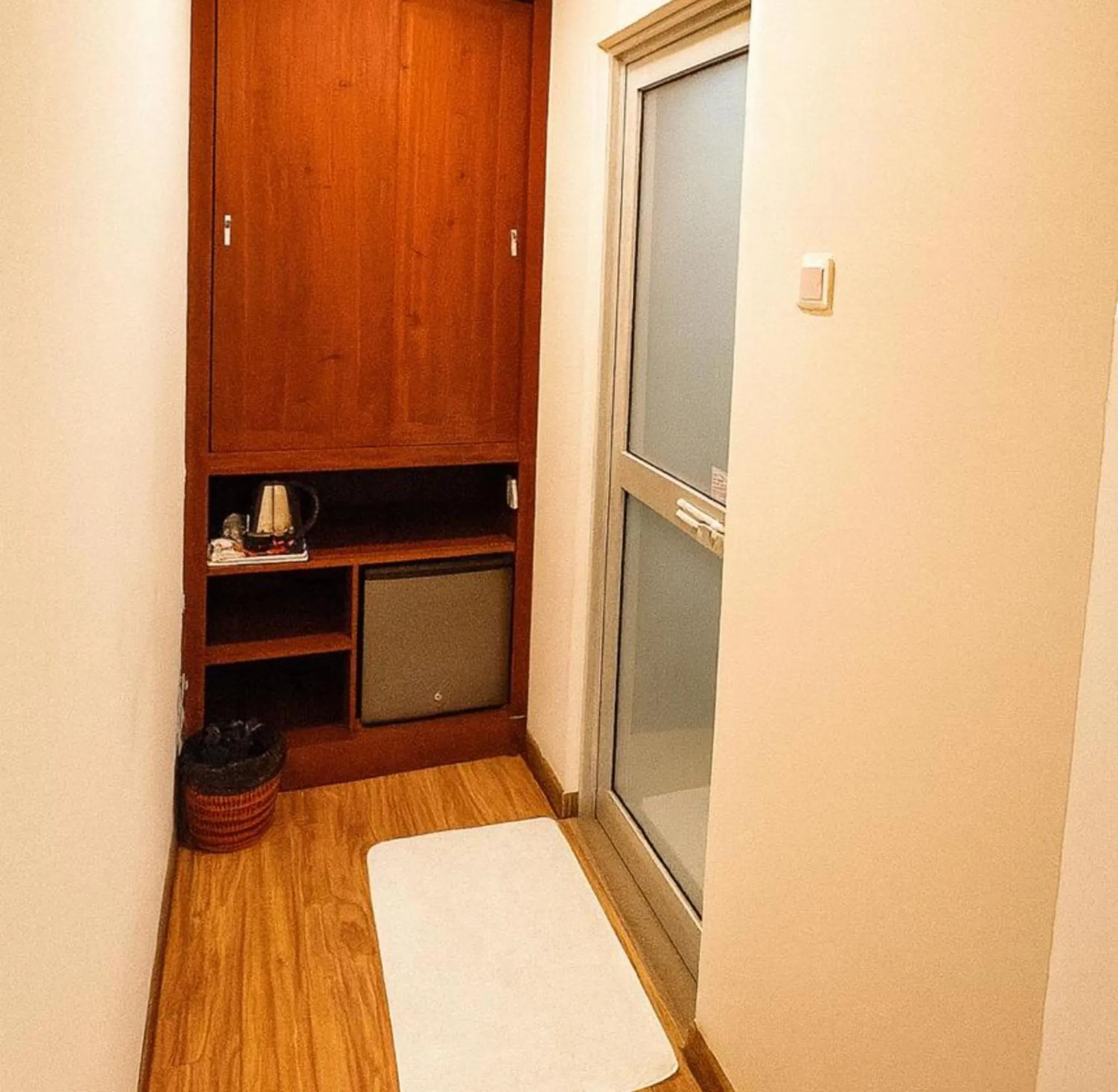 wardrobe in CityRest Fort