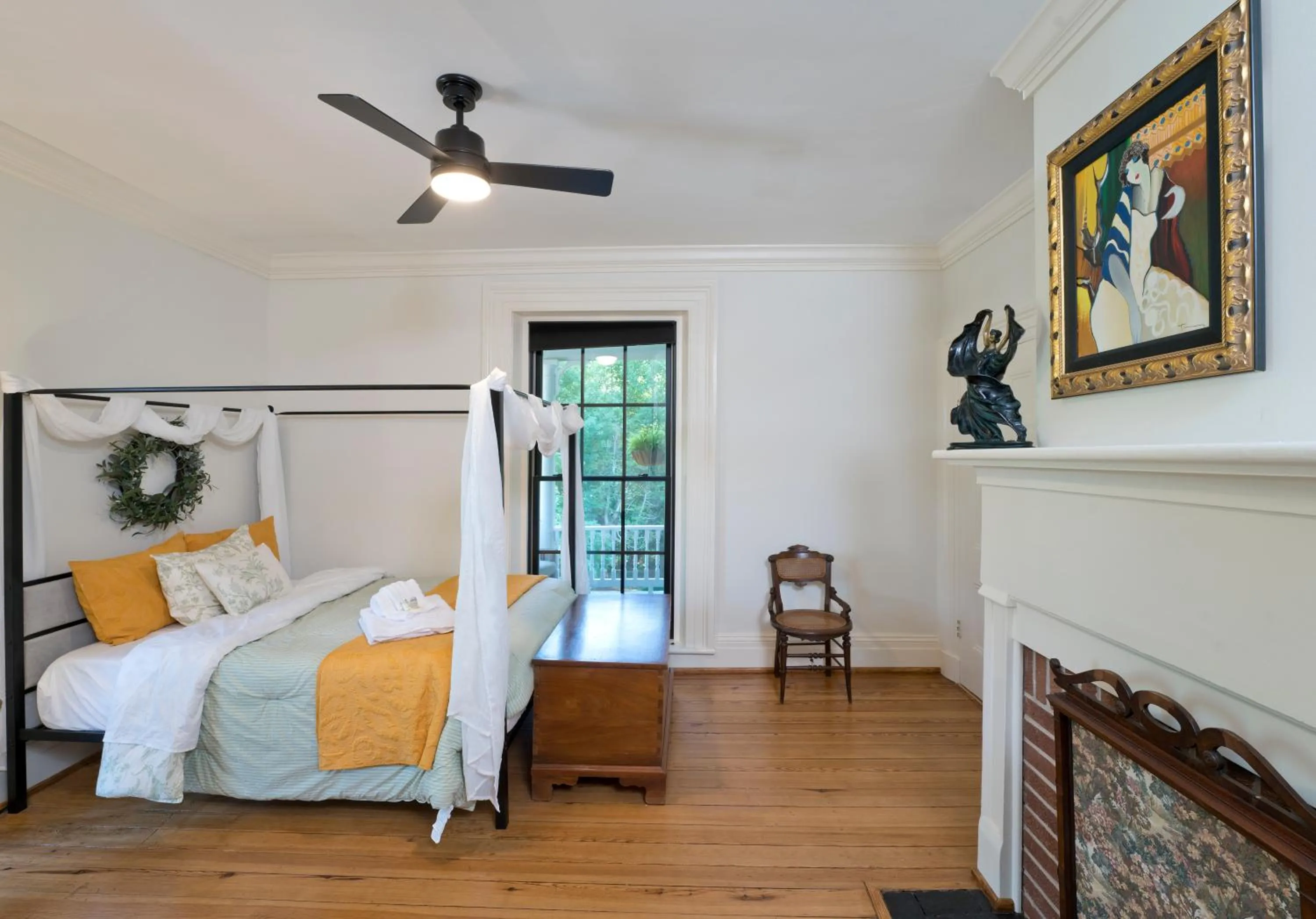 Bedroom in Red Hill Bed and Breakfast