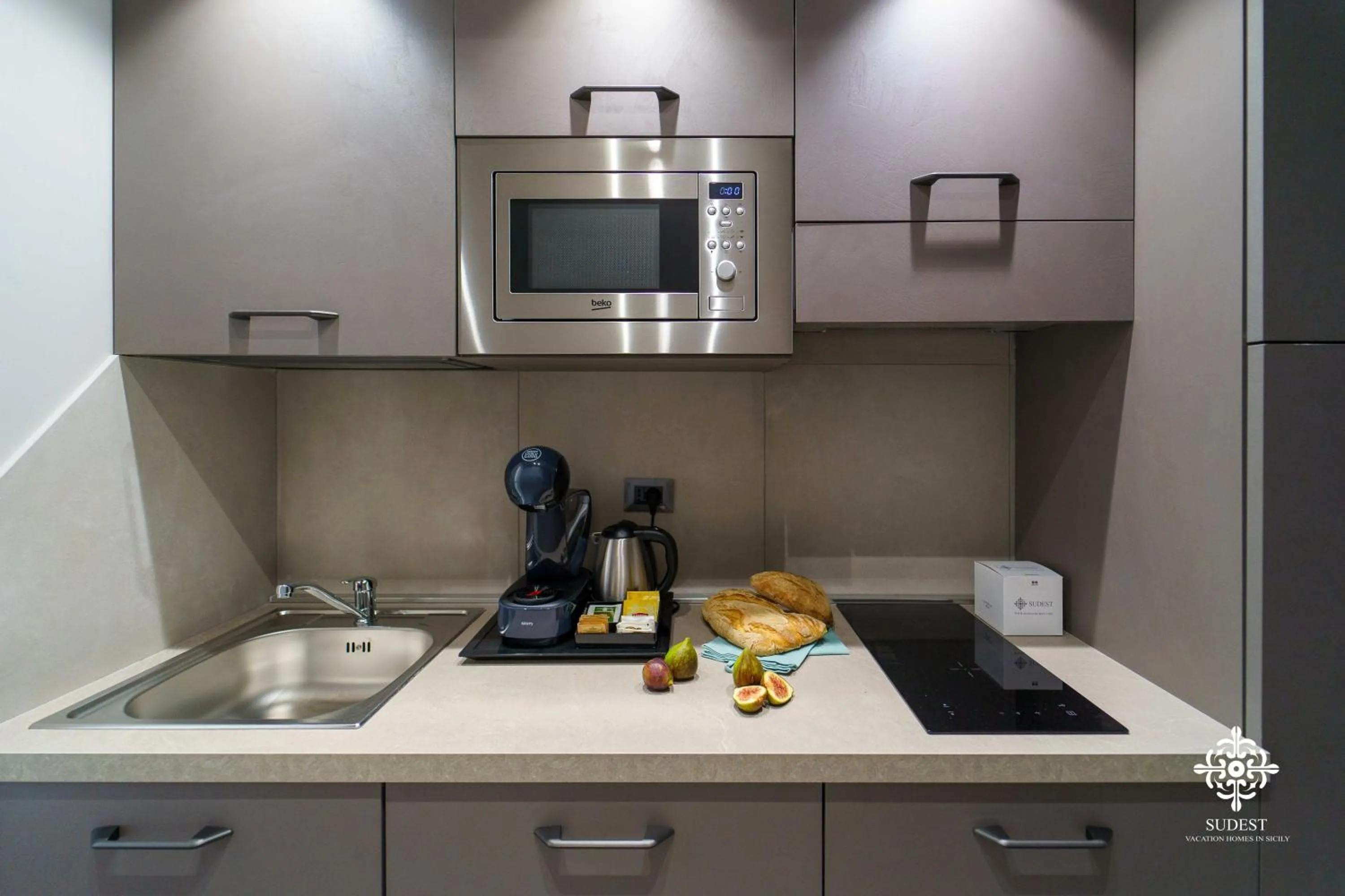Kitchen or kitchenette in Matteotti Luxury Residence