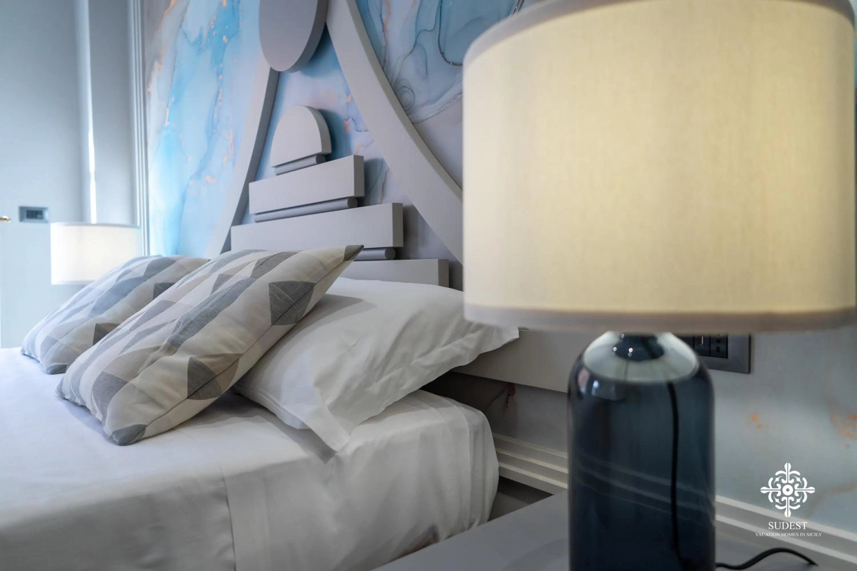 Bed in Matteotti Luxury Residence