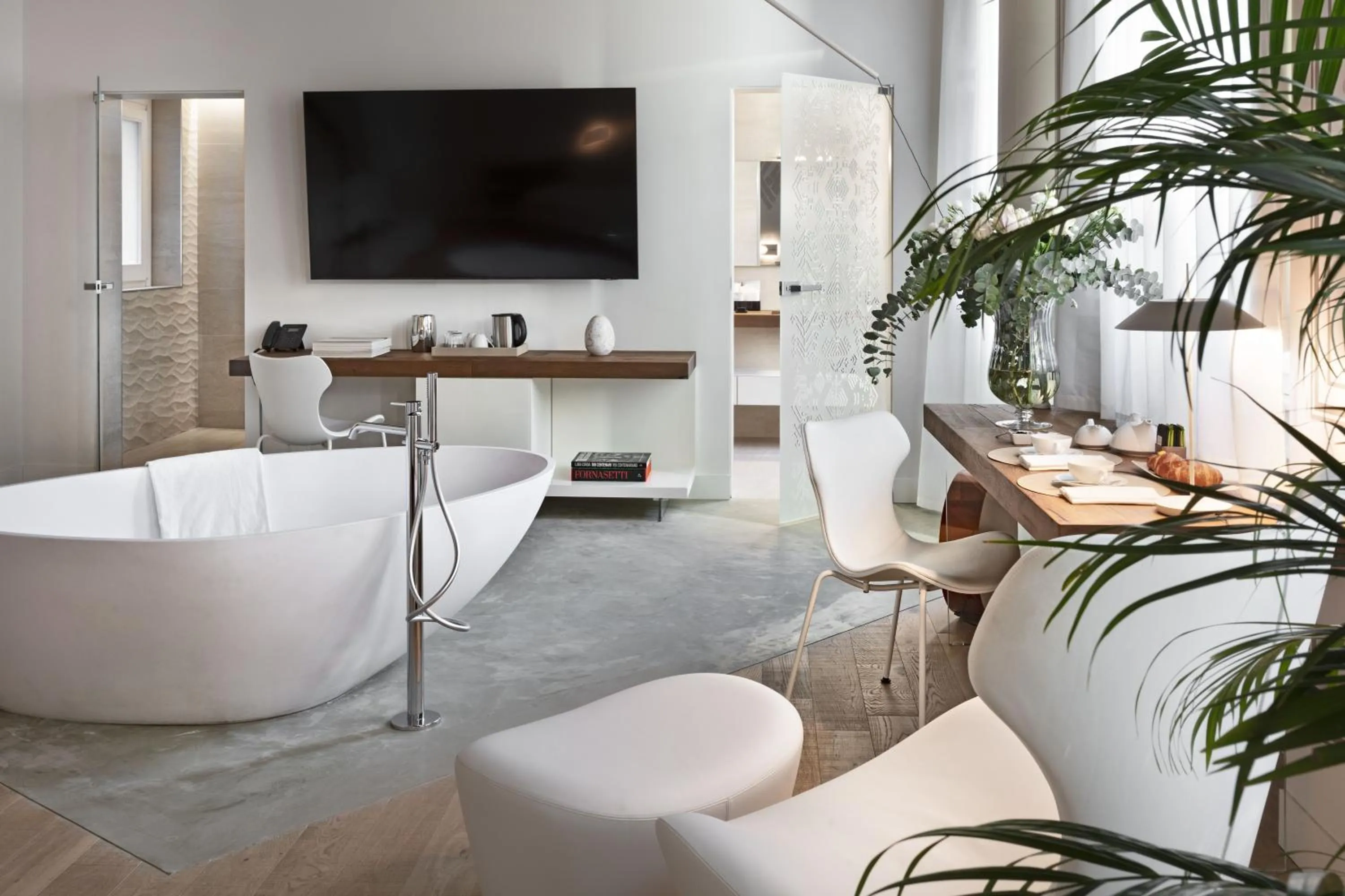 TV and multimedia in Casa Clàt - Boutique Hotel