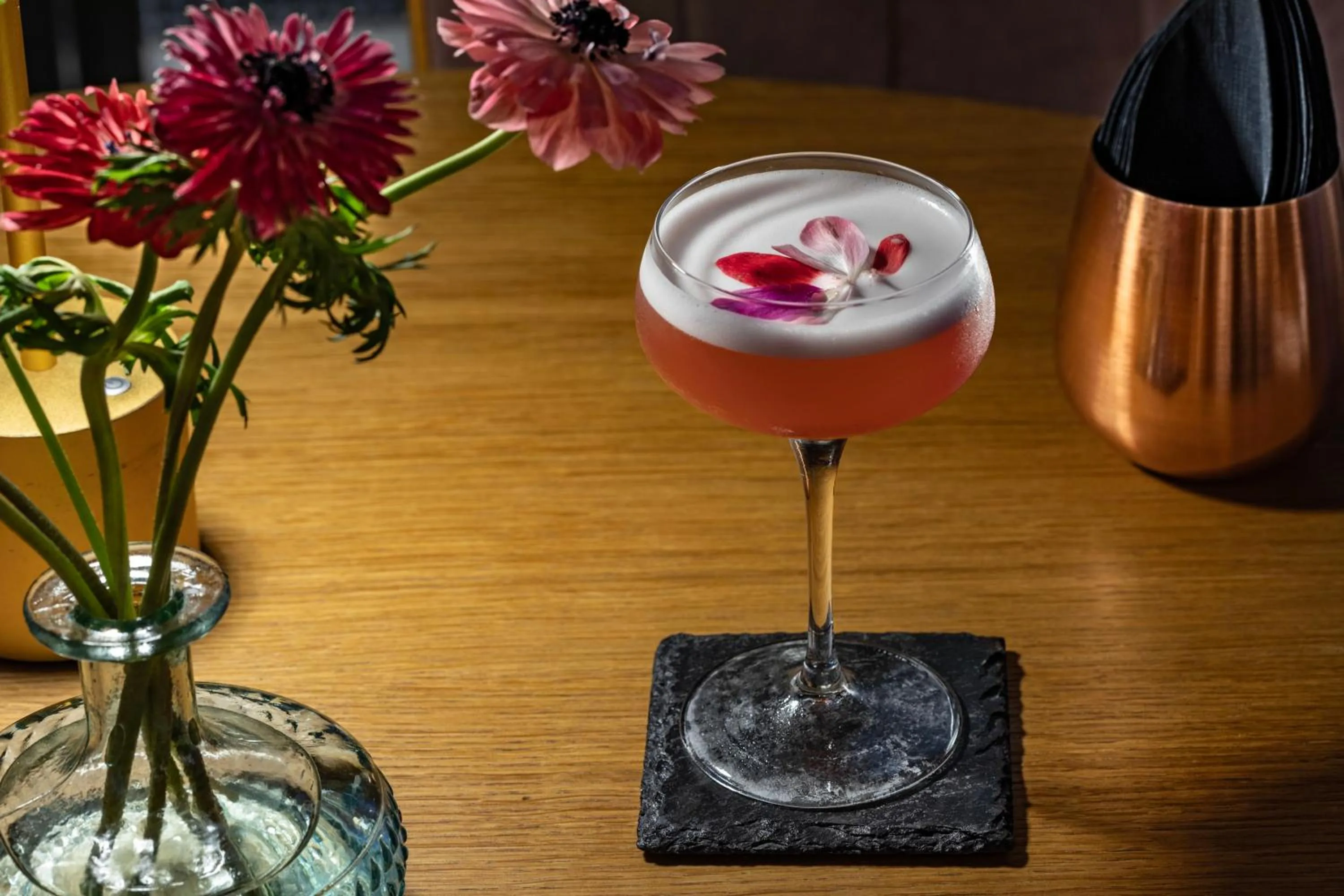 Lounge or bar in Casa Clàt - Boutique Hotel