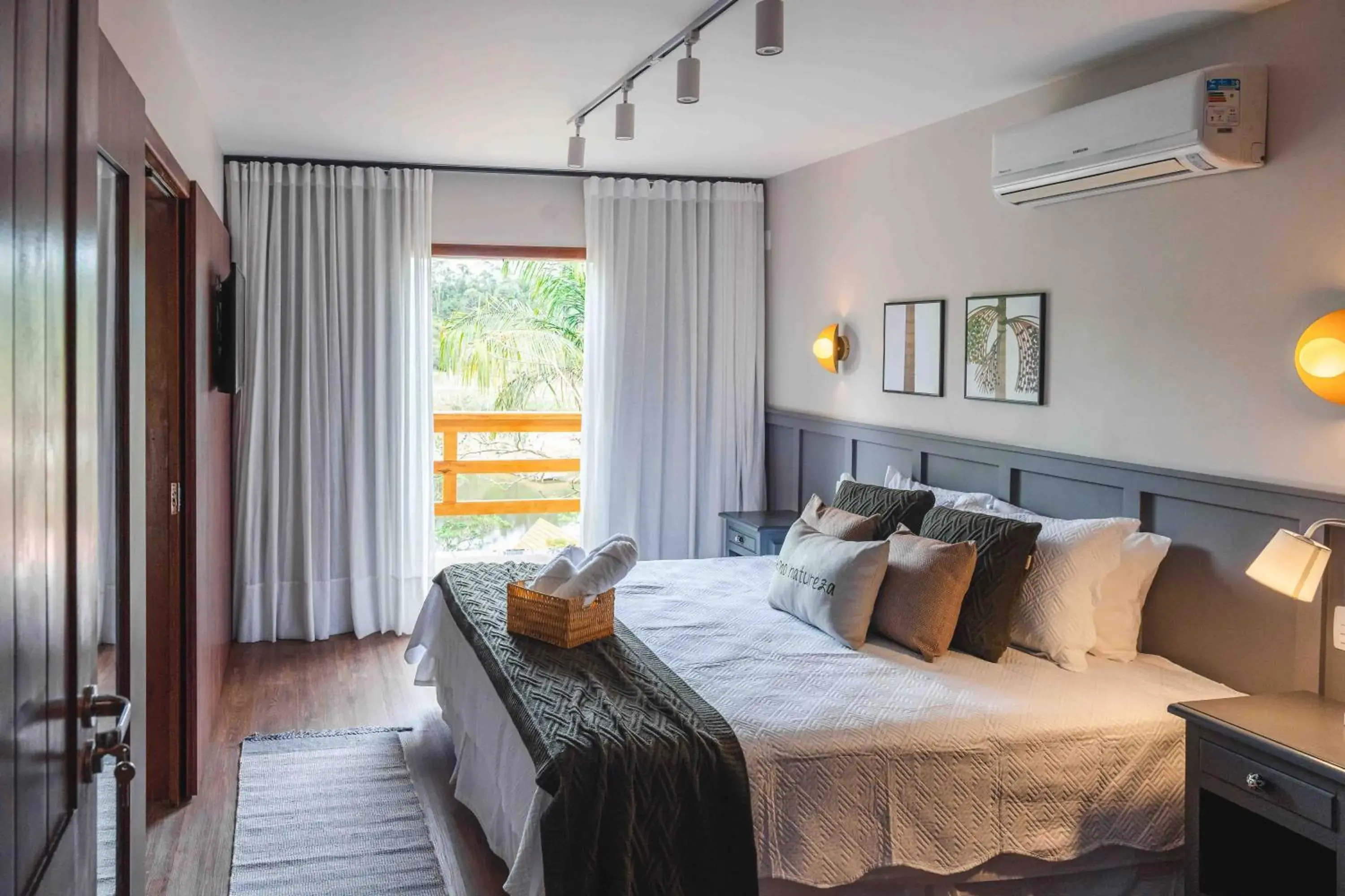 King Room - single occupancy in Natureza Eco Lodge King Room - single occupancy in Natureza Eco Lodge