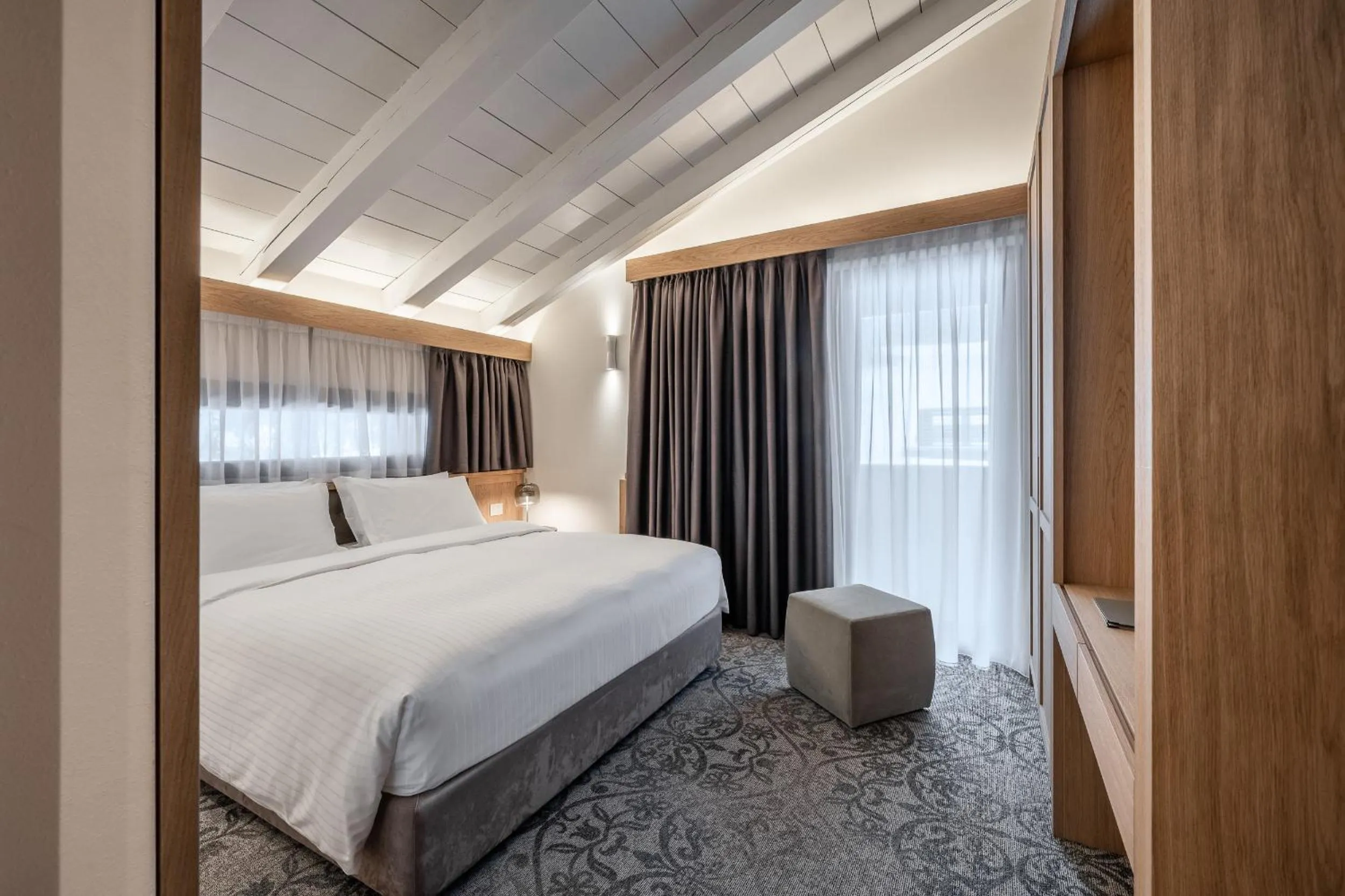 Bedroom, Bed in Hotel Lajadira & Spa