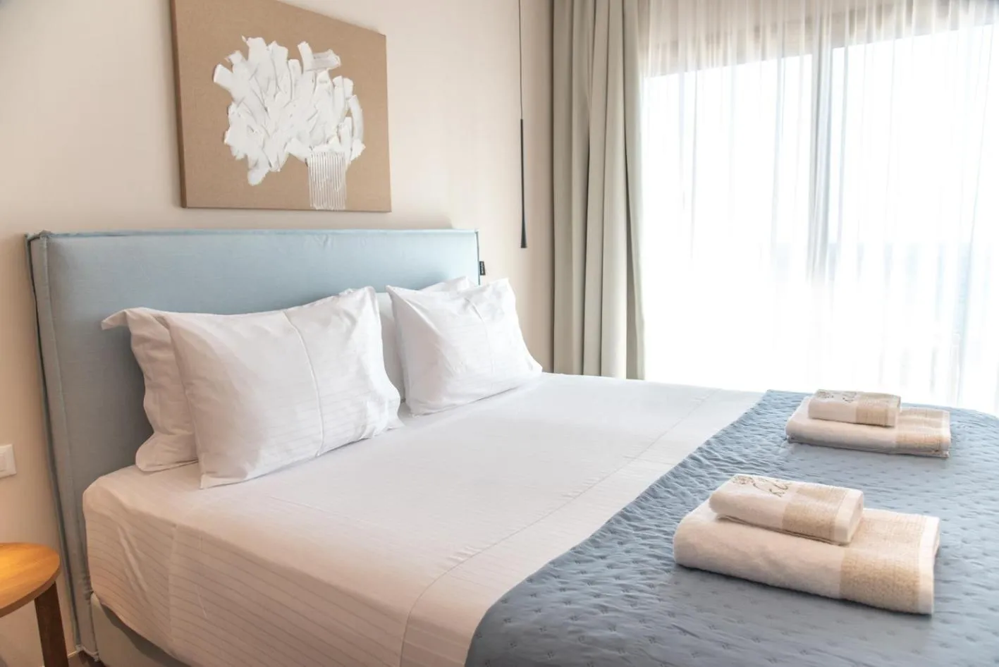 Bed in Kaiser Luxury Suites