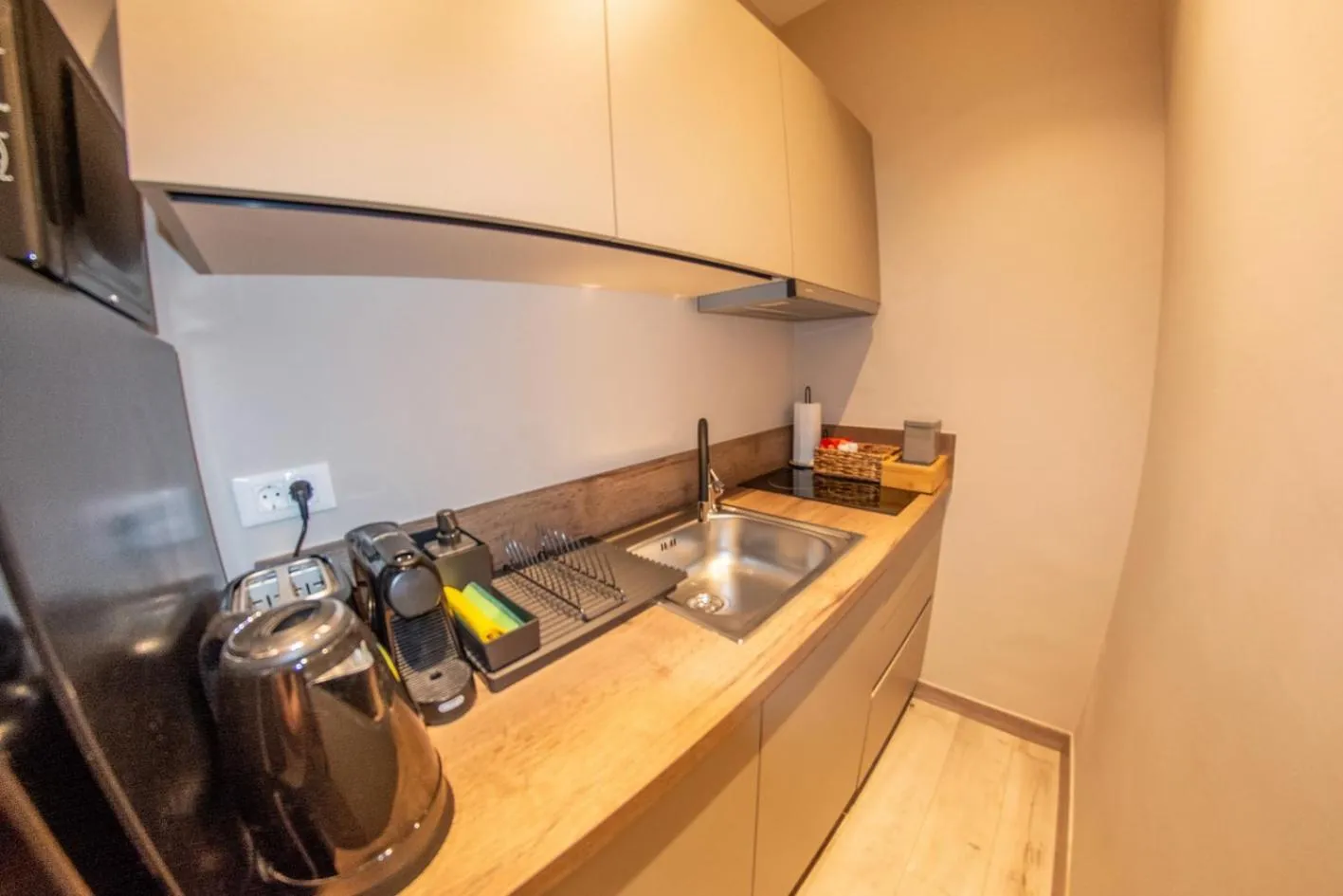 Kaiser Luxury Suites