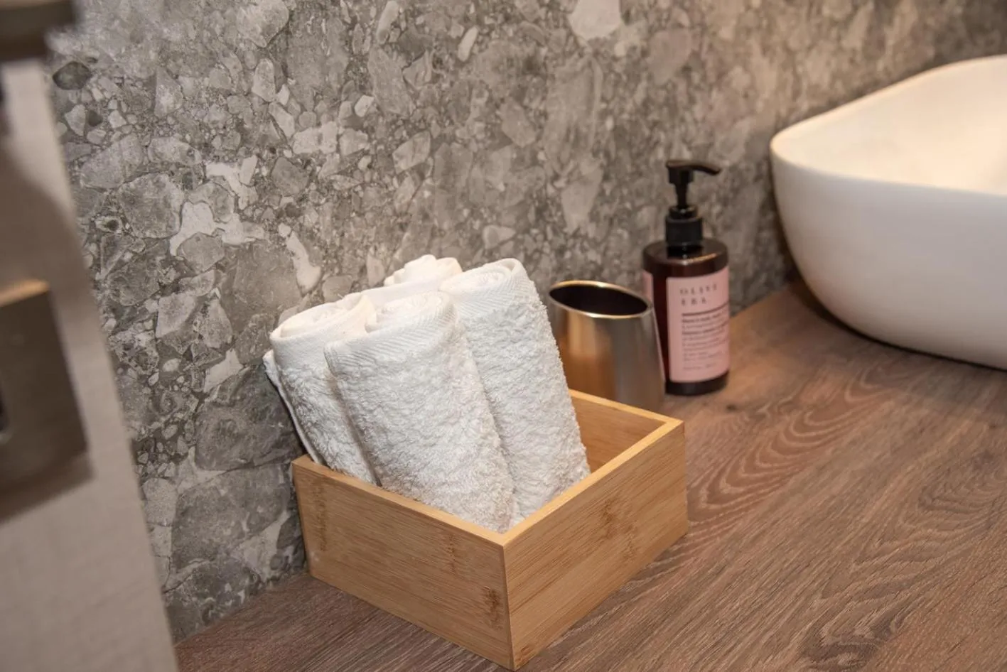 Kaiser Luxury Suites