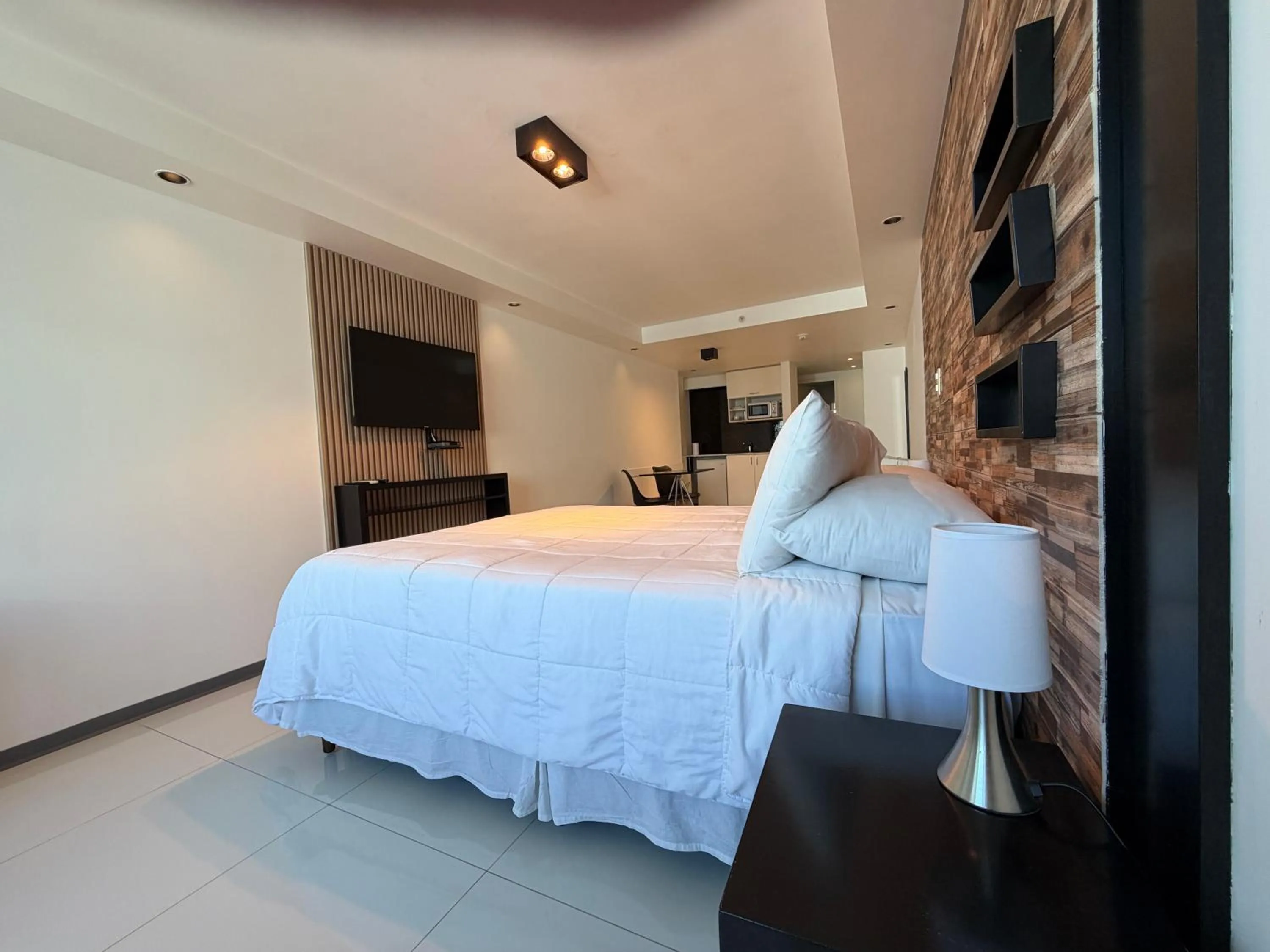 Bed in Hotel Gema Luxury Suites