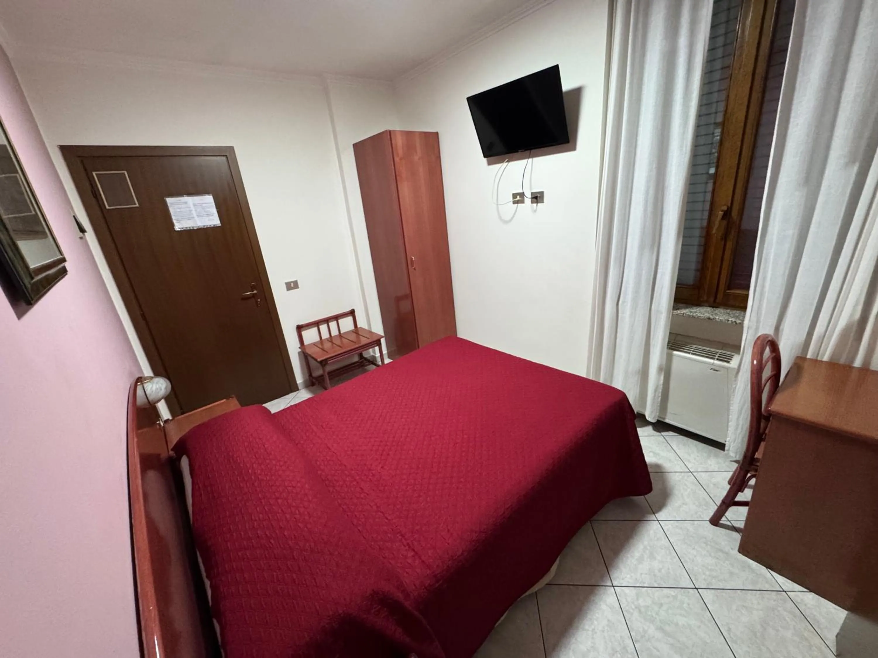 Bedroom, Bed in Hotel La Caravella