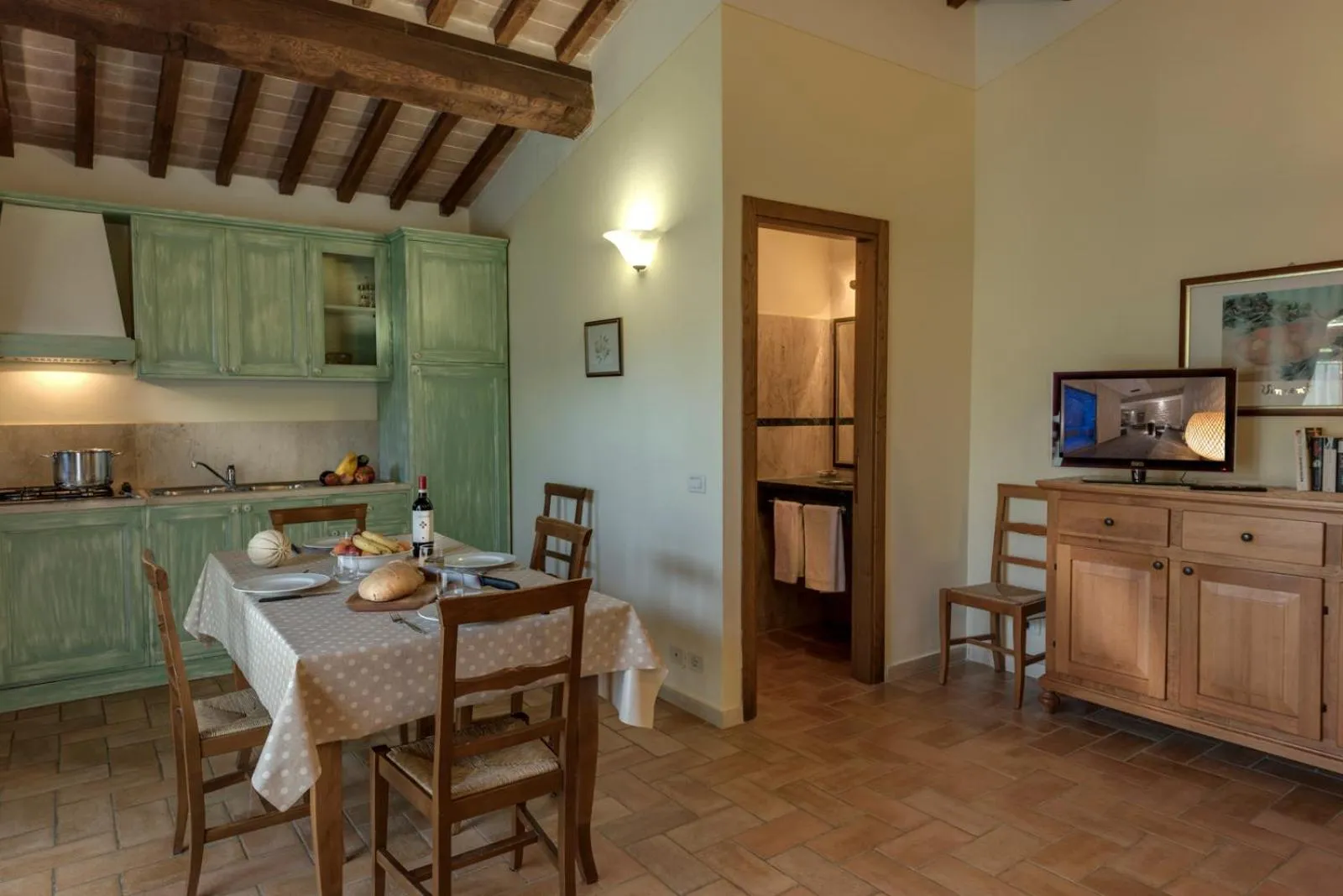 kitchen in Antica Fonte Resort