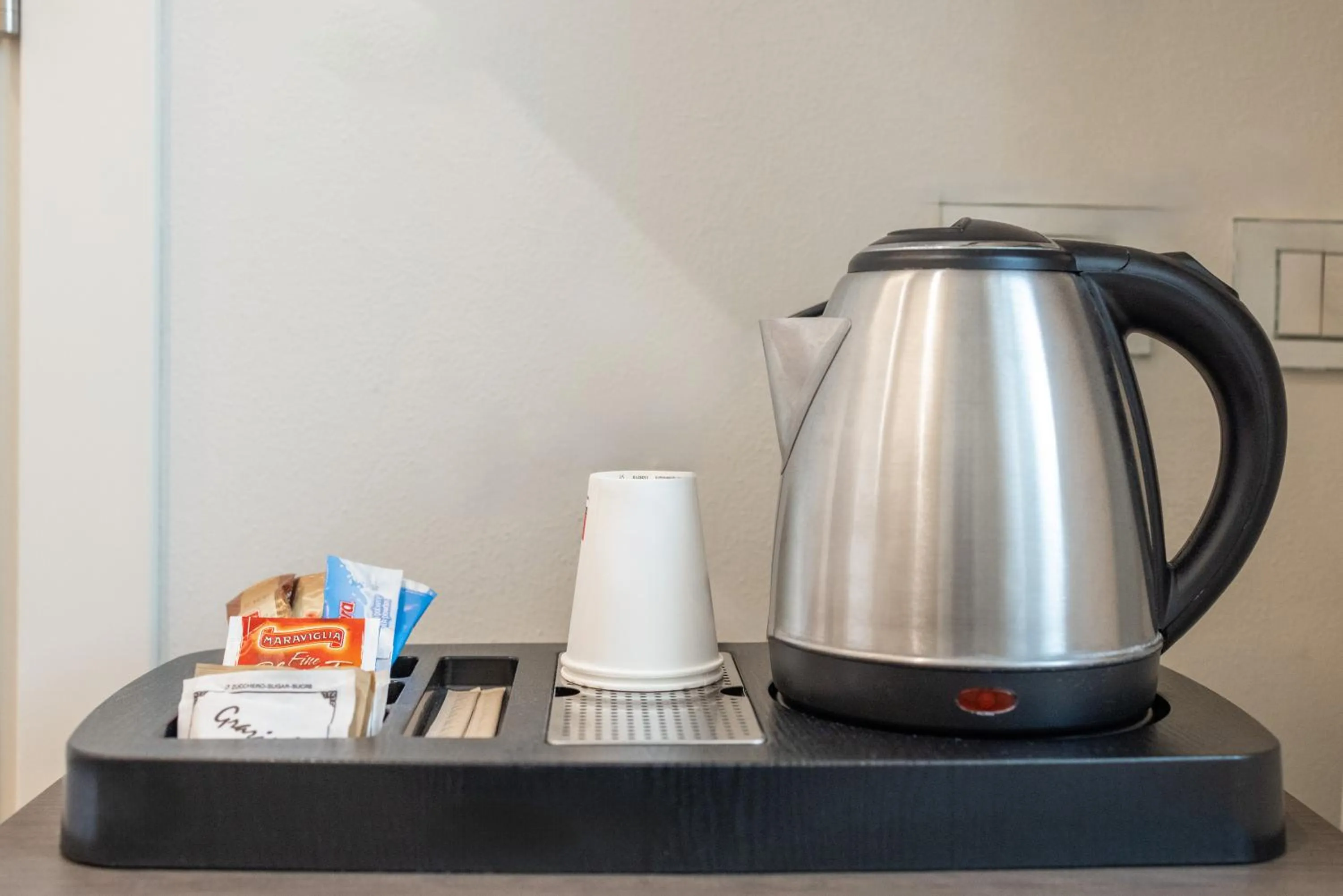 Coffee/tea facilities in Hotel Embassy