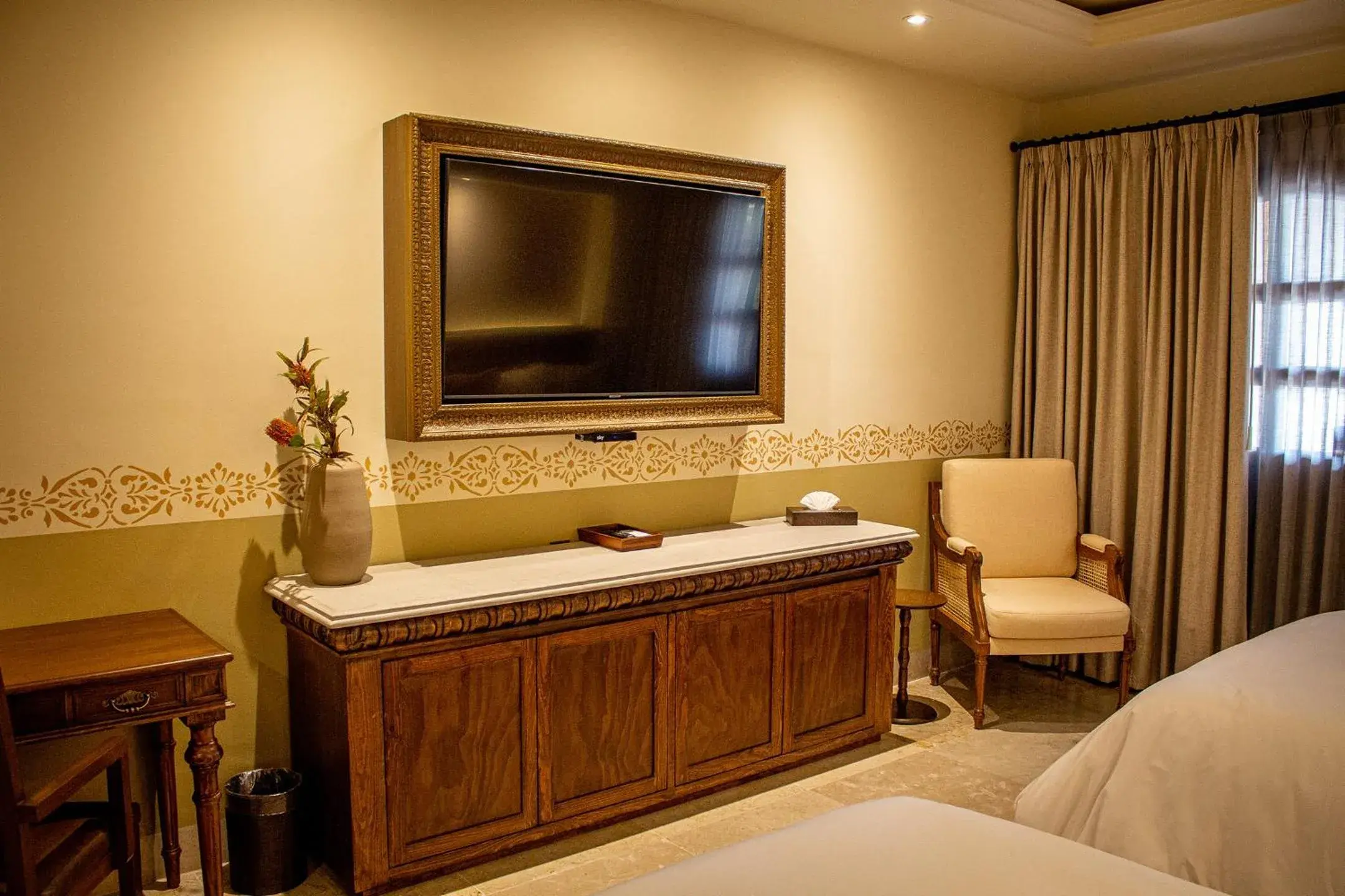 Seating area, Bed in HC HACIENDA CATRINA HOTEL BOUTIQUE Seating area, Bed in HC HACIENDA CATRINA HOTEL BOUTIQUE