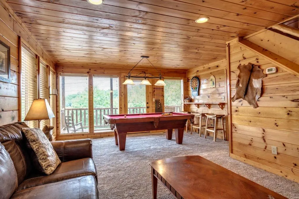 Absolutely Perfect Cabin by Staycating