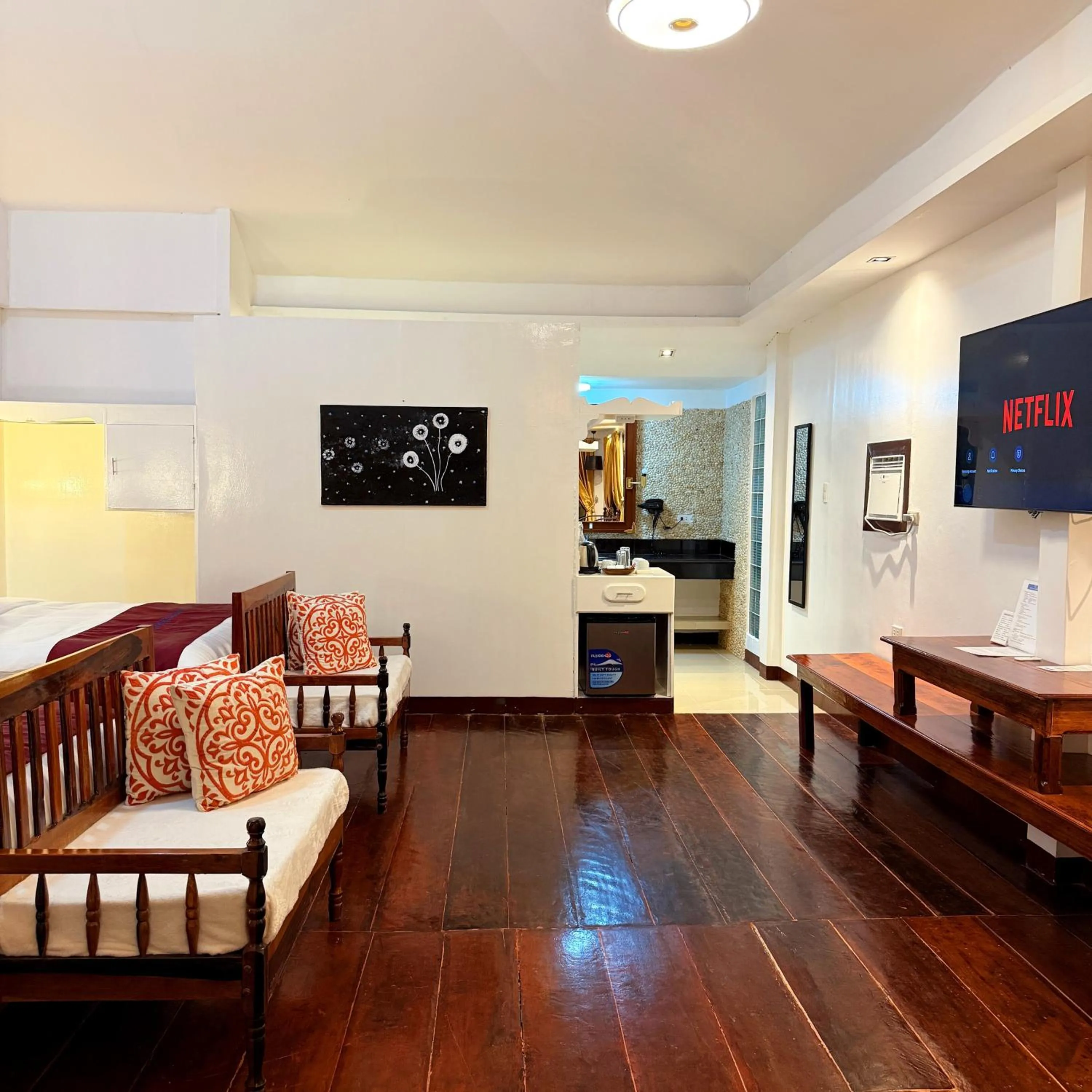 Bedroom in Doublegem Beach Resort and Hotel