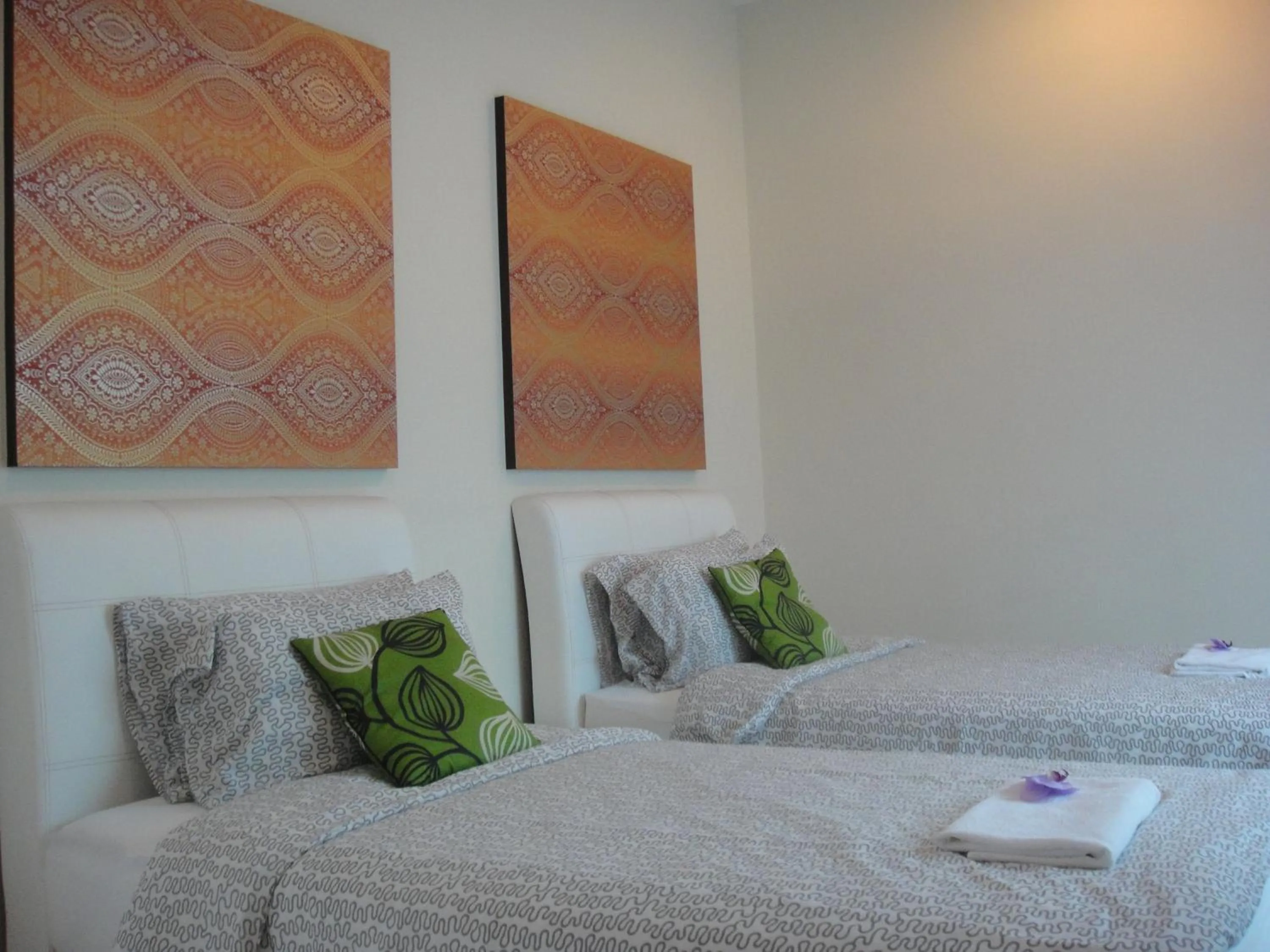 Bedroom, Bed in Shamrock Beach Villas Batu Ferringhi Penang