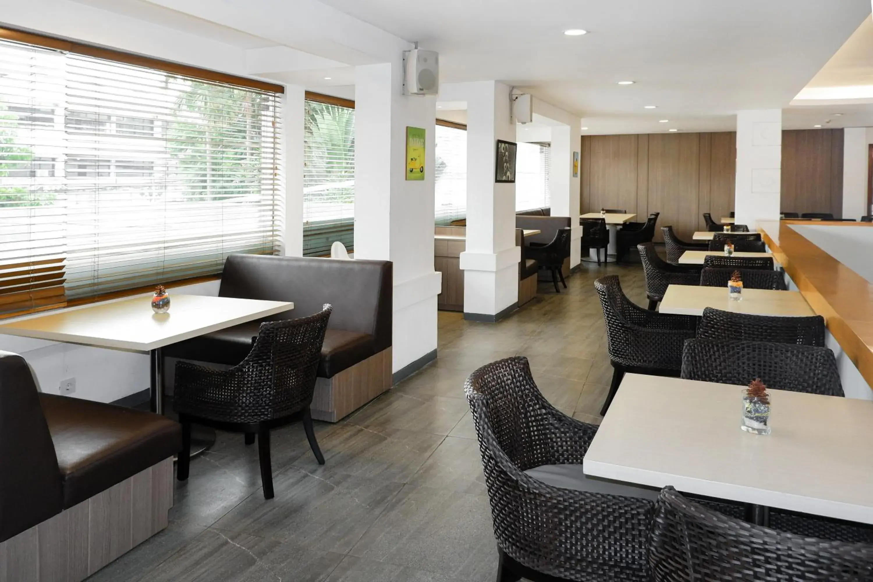 Restaurant/places to eat in KIMAYA Braga Bandung by HARRIS Restaurant/places to eat in KIMAYA Braga Bandung by HARRIS