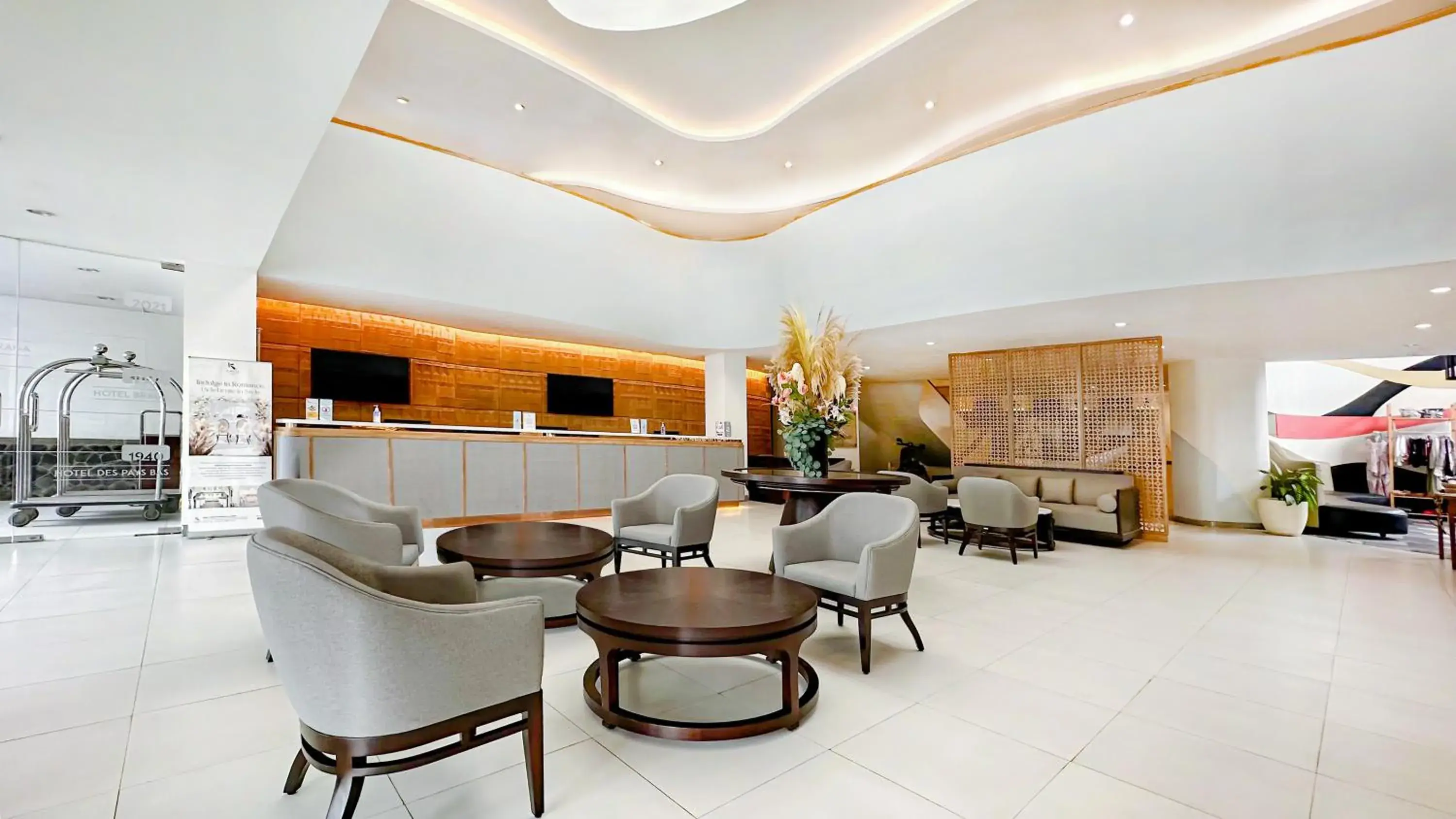 Lobby or reception in KIMAYA Braga Bandung by HARRIS Lobby or reception in KIMAYA Braga Bandung by HARRIS