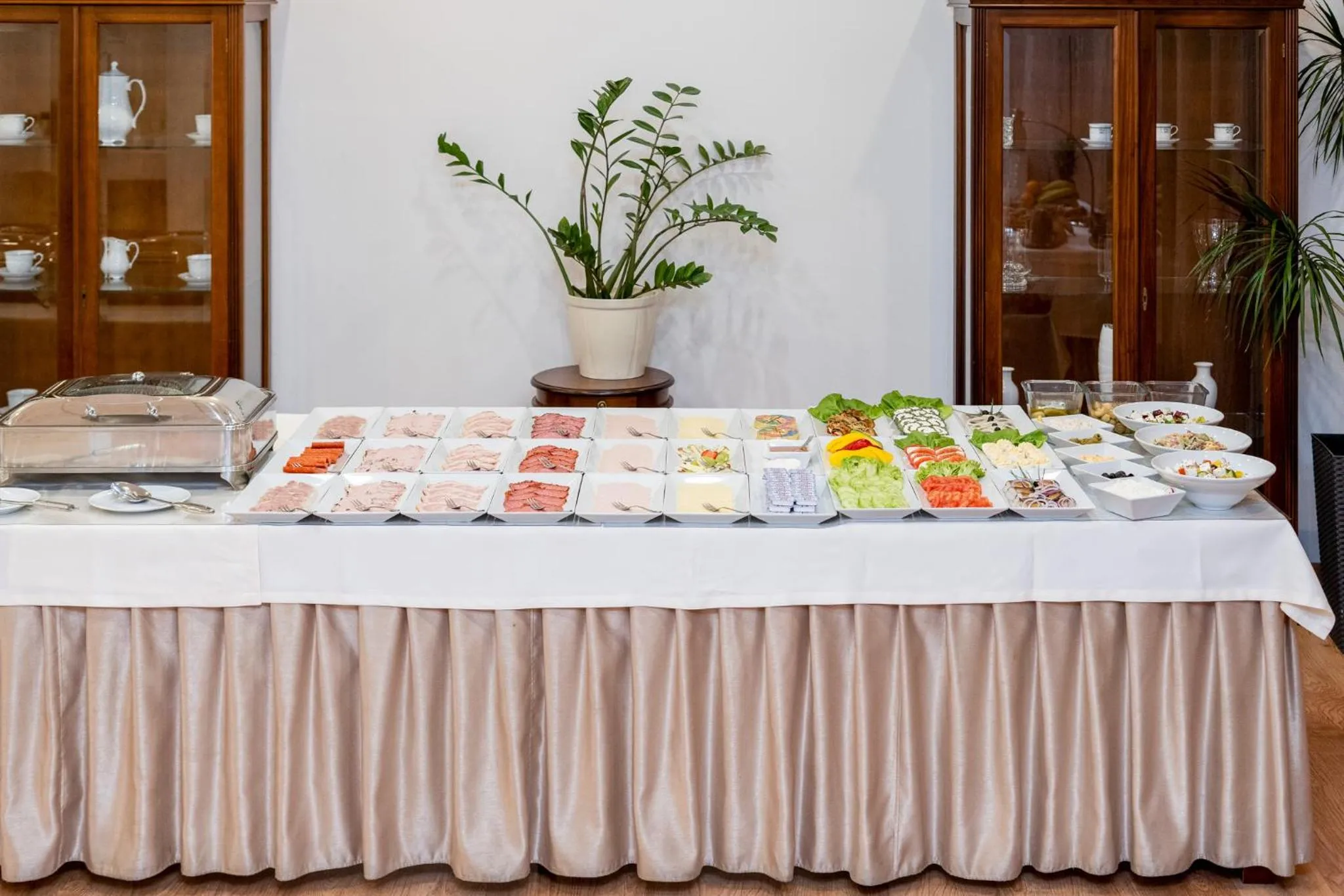 Breakfast in Hotel Artur