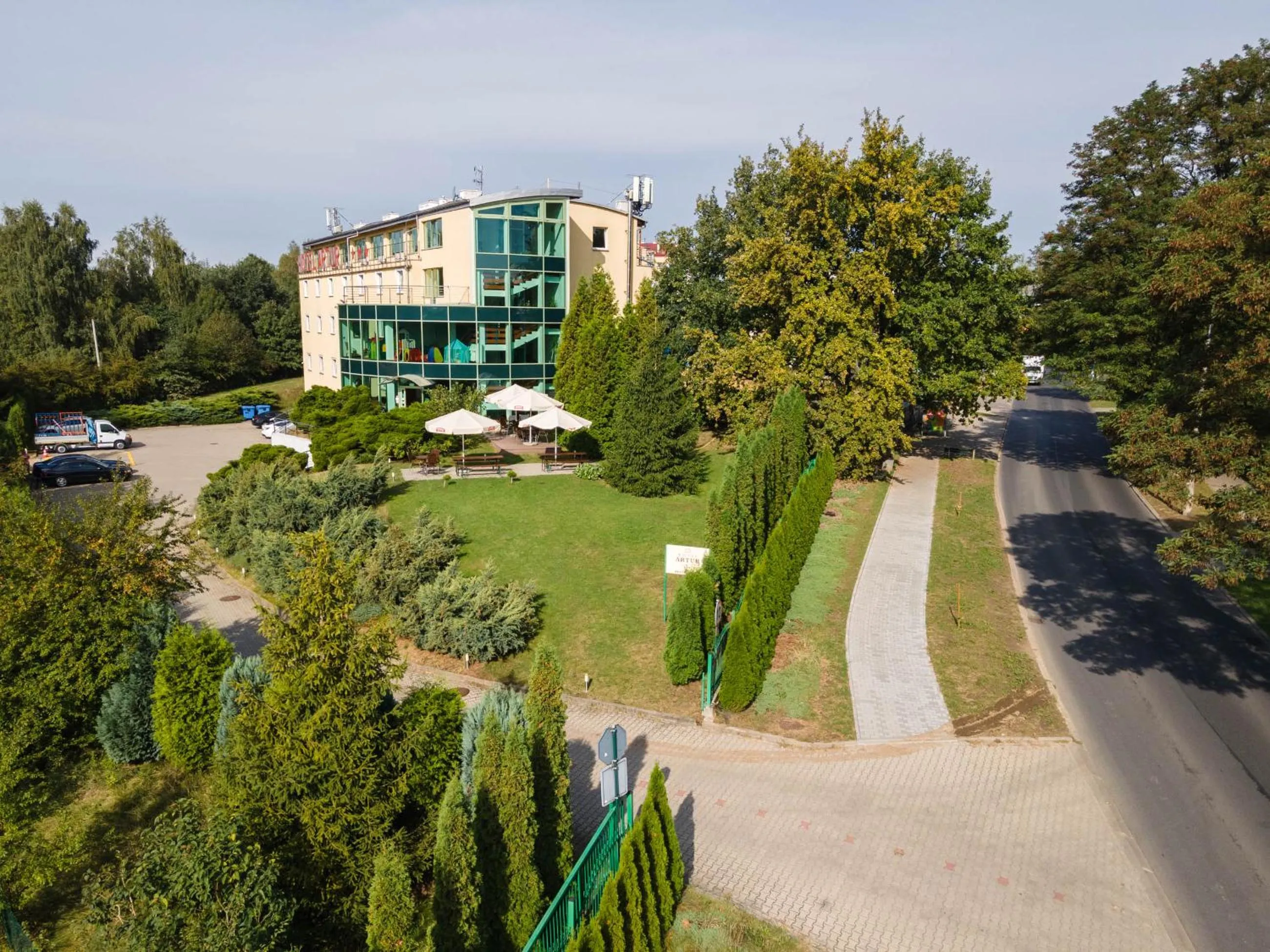 Property building in Hotel Artur