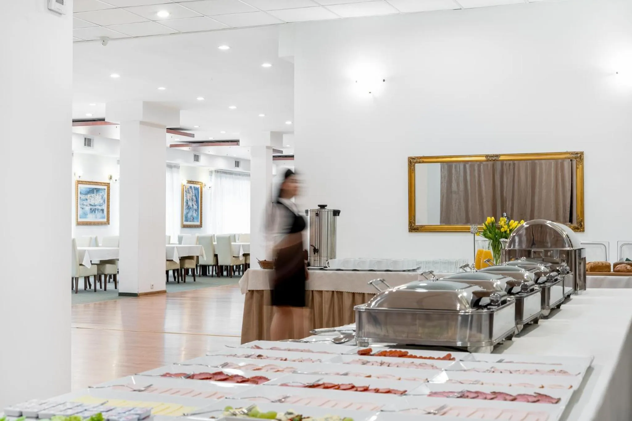 Breakfast in Hotel Artur