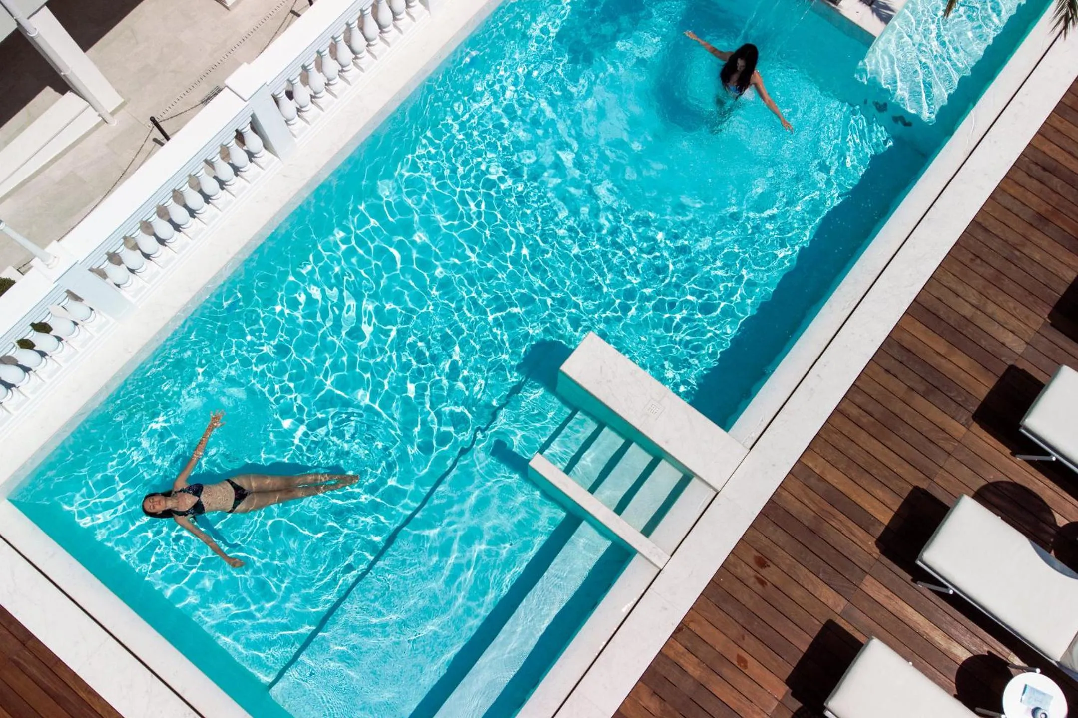 Hot Tub in Hotel Italia Palace