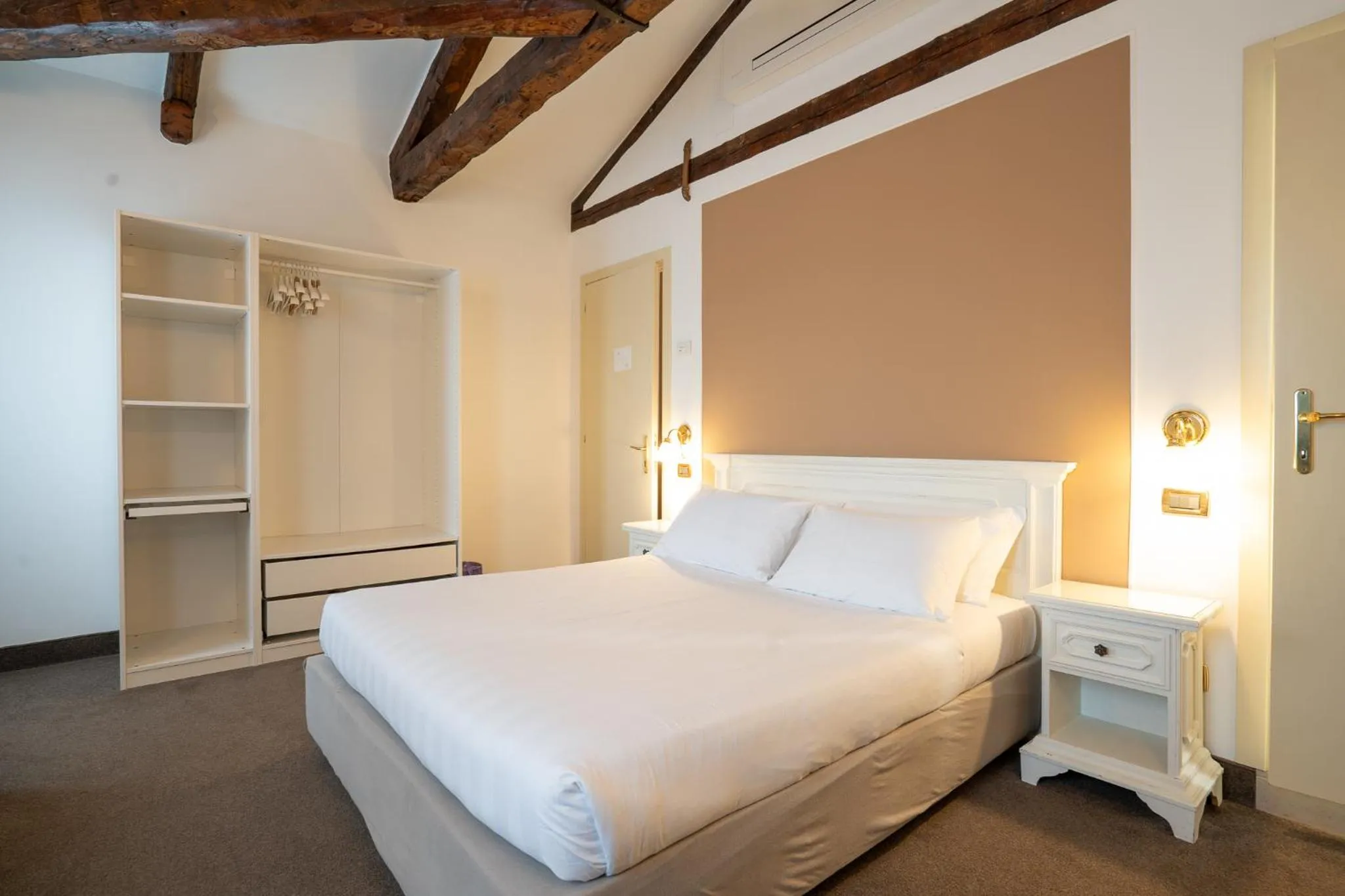 Bedroom, Bed in Alla Corte Rossa