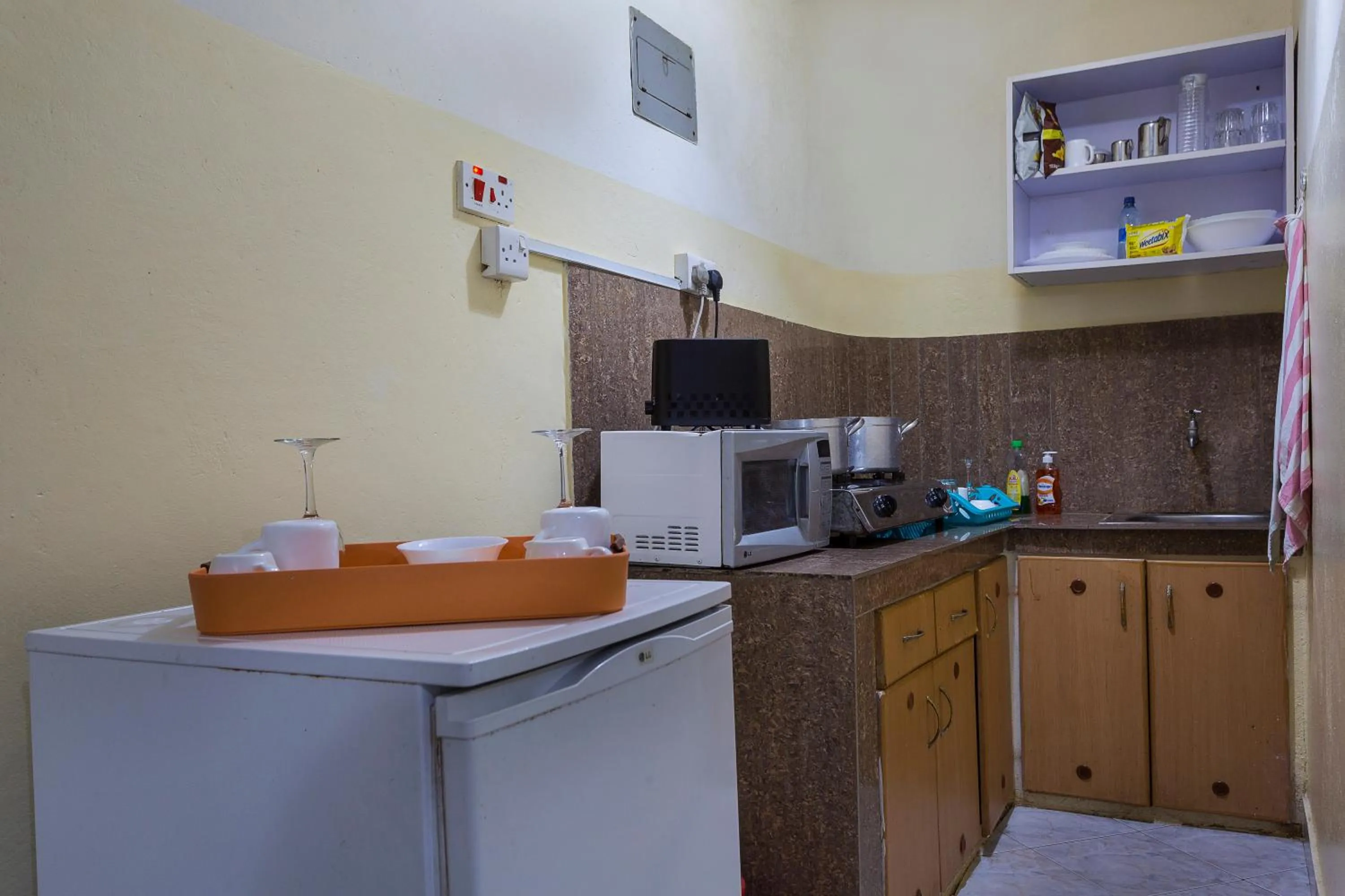 Kitchen or kitchenette in Jacyjoka Apartments Nyali