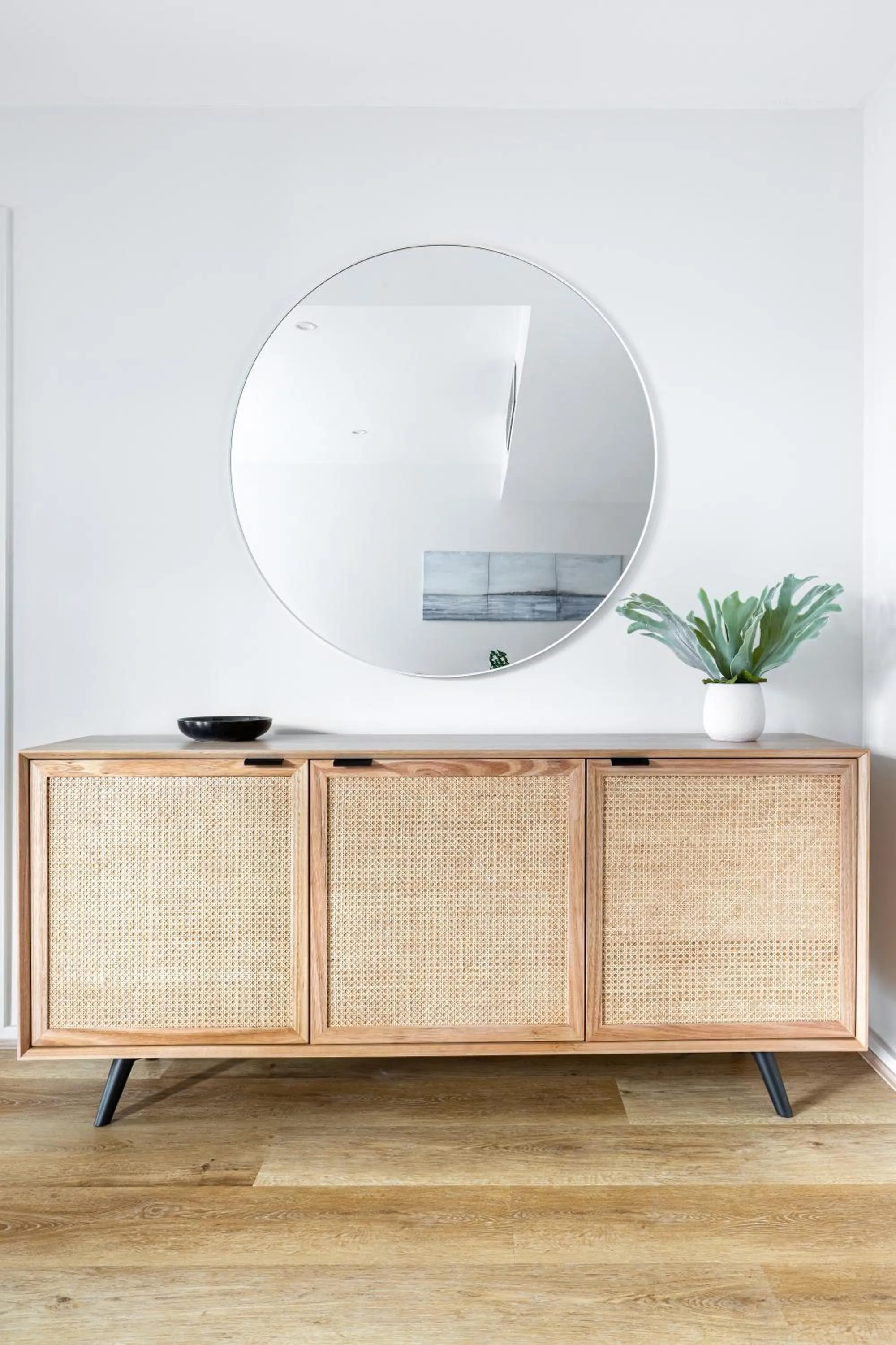 Decorative detail in Melbourne Holiday Apartments Flinders Wharf