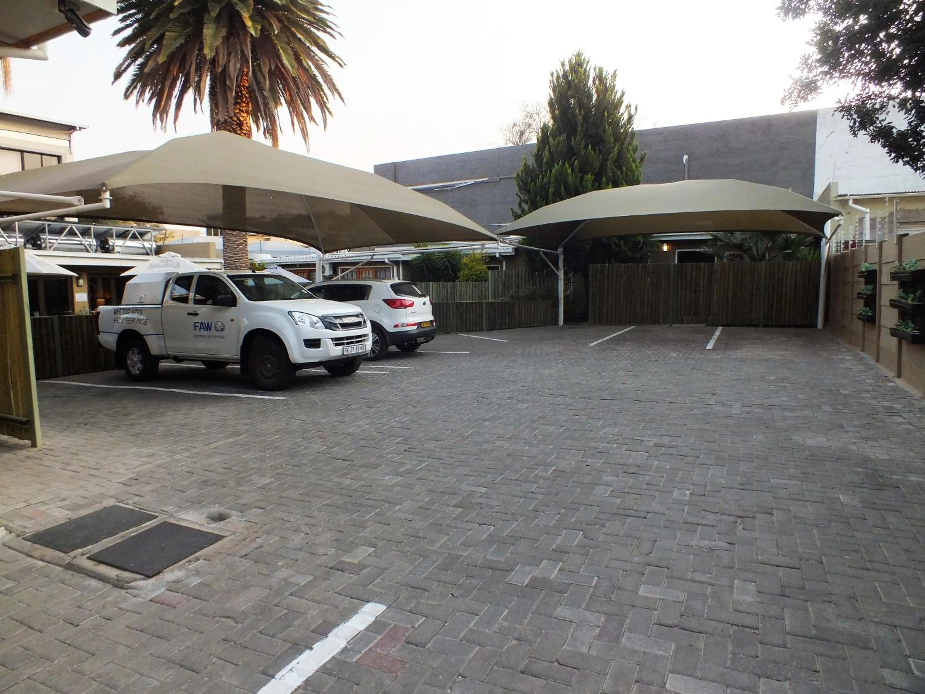 Facade/entrance in Uzuri Guesthouse CC