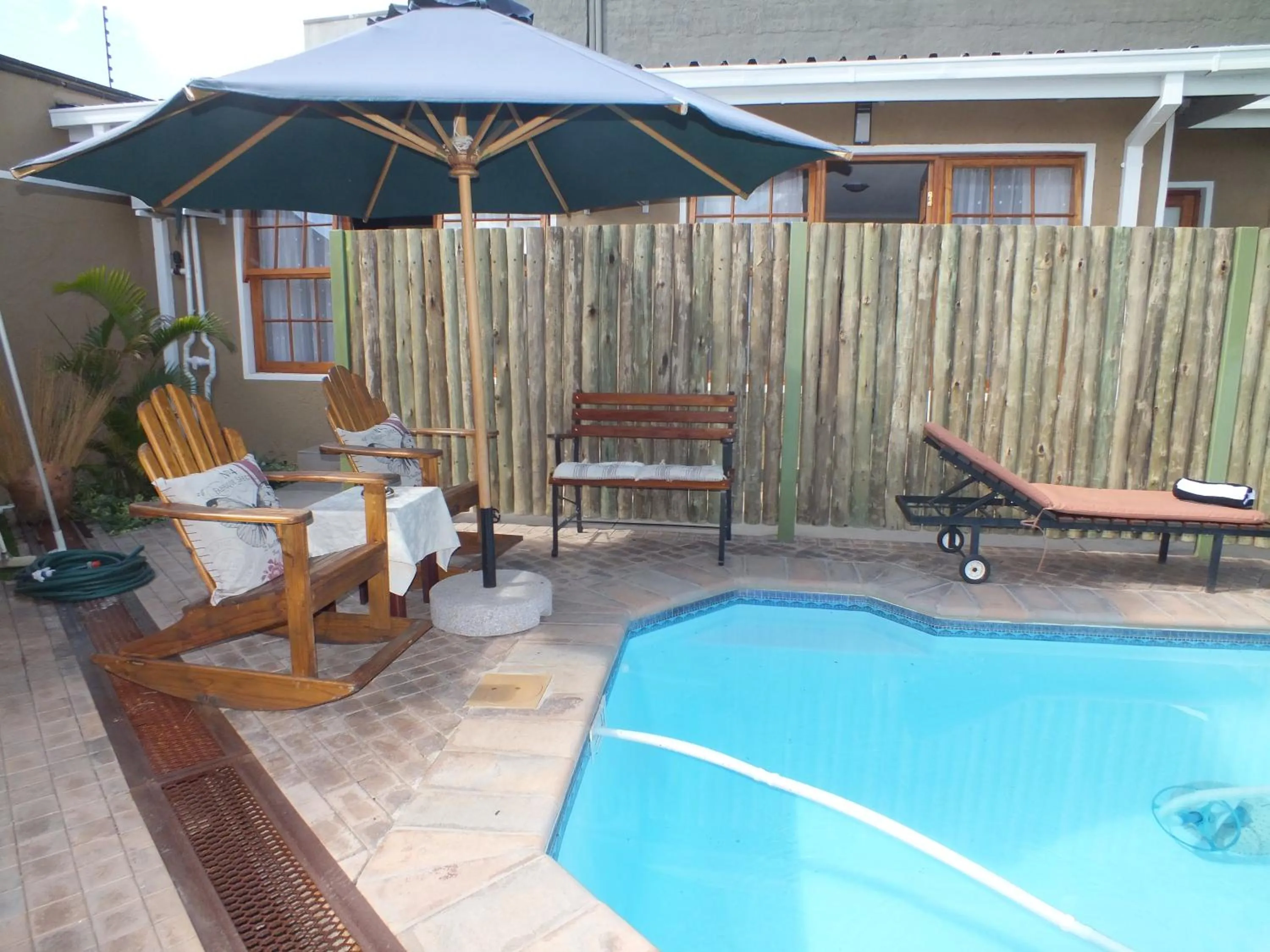 Swimming pool in Uzuri Guesthouse CC