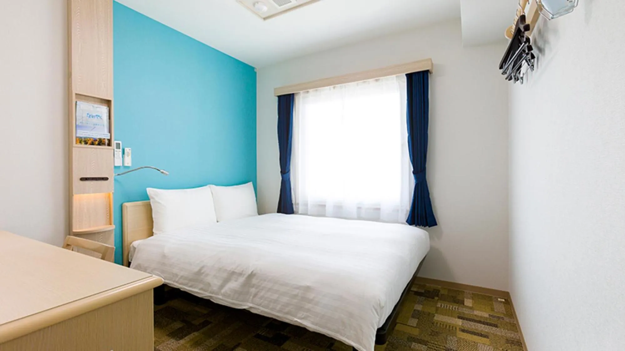 Bedroom, Bed in Toyoko Inn Kasukabe-eki Nishi-guchi