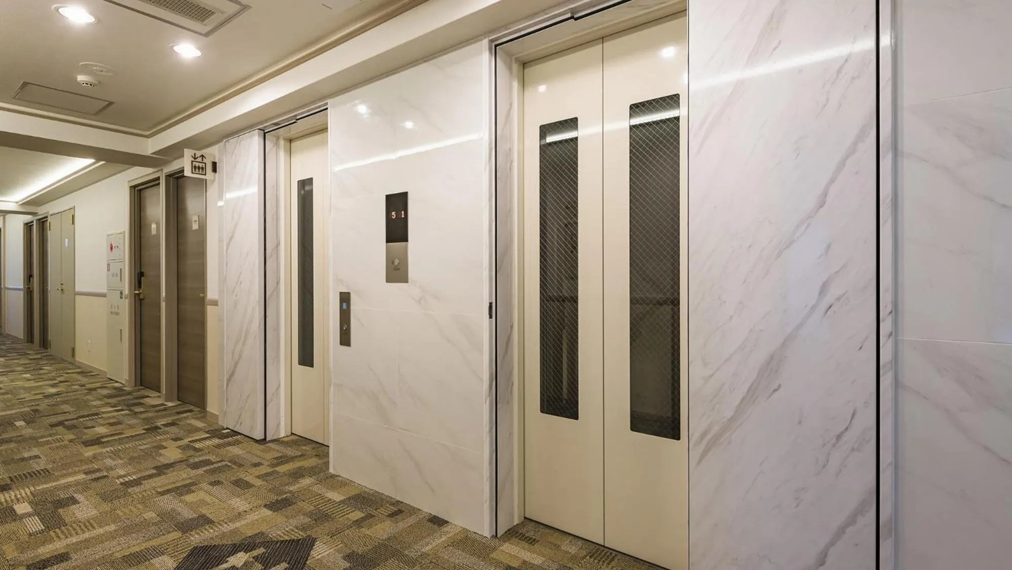 elevator in Toyoko Inn Kita-asaka-eki Nishi-guchi