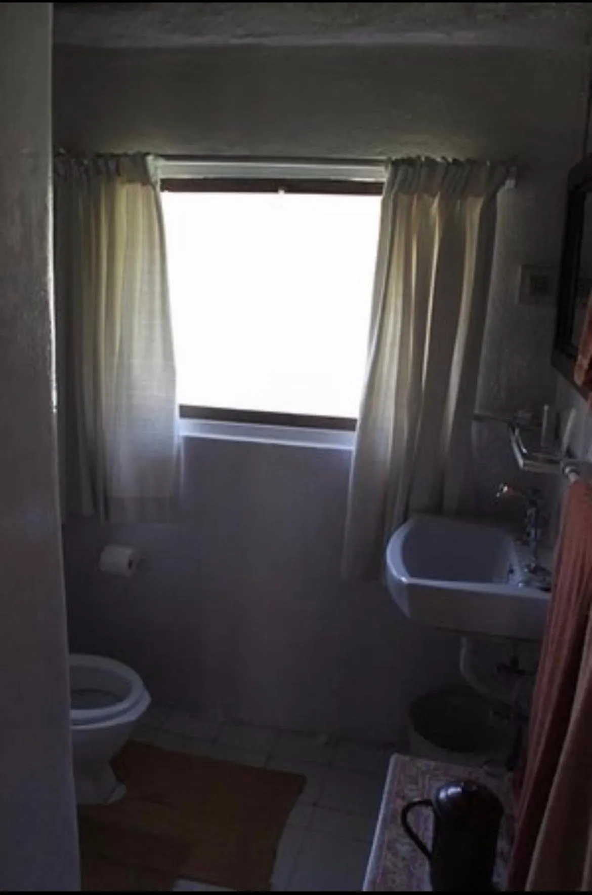 Toilet in Tiger Tops Karnali Lodge