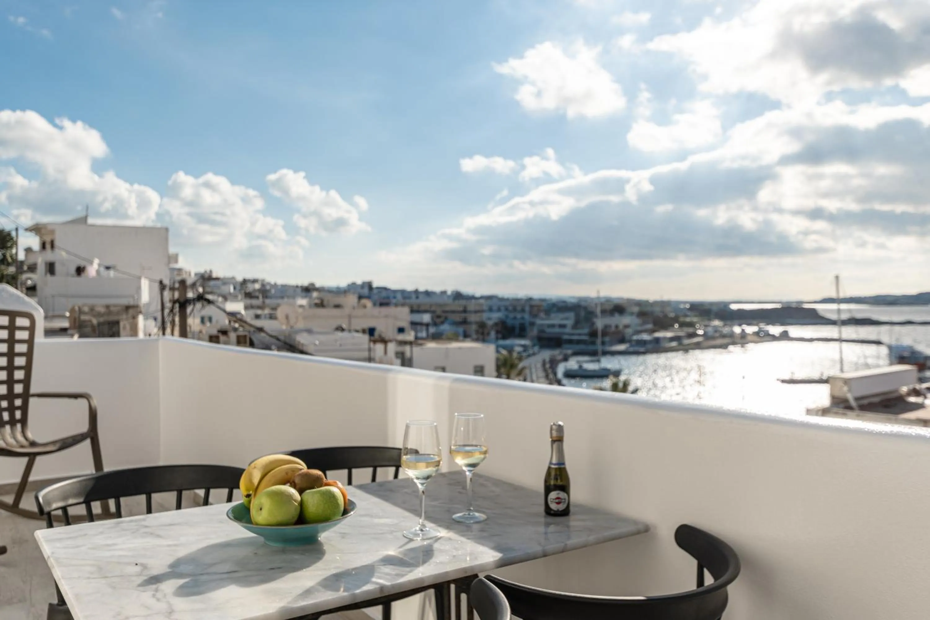 Patio in Mariet Naxos Elegant Suites