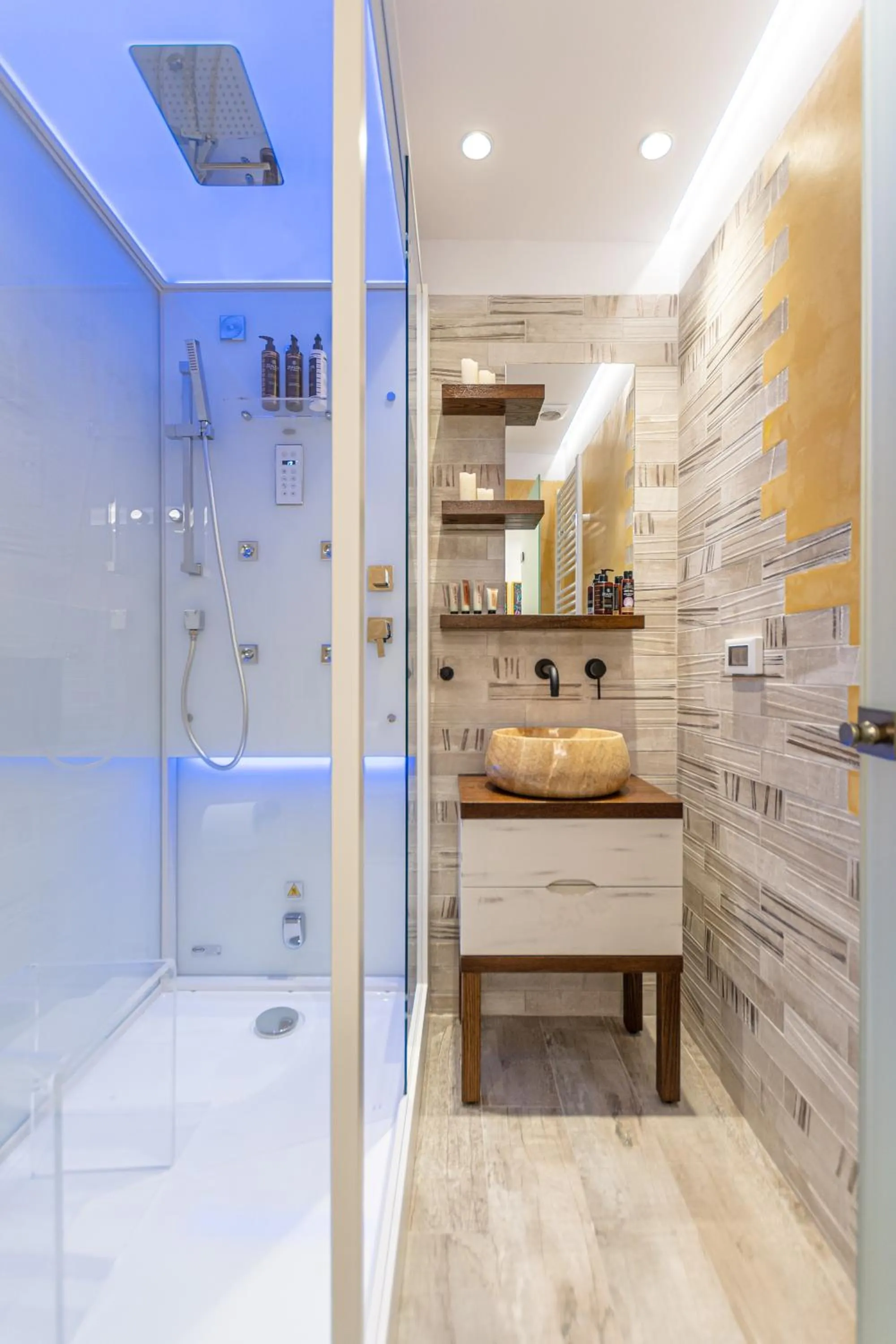 Shower in Mariet Naxos Elegant Suites