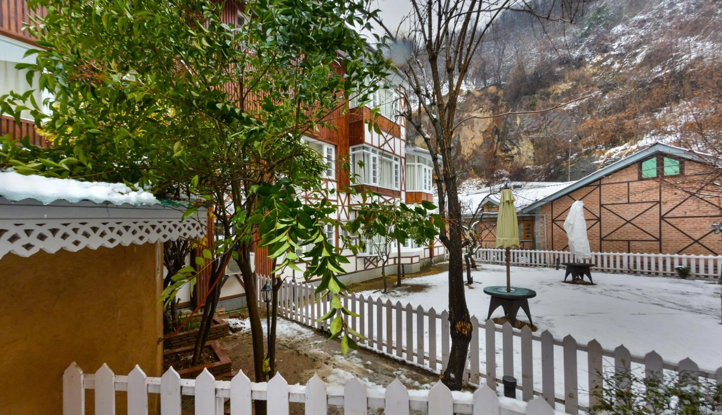 Property building in HOTEL METROPOLIS SRINAGAR