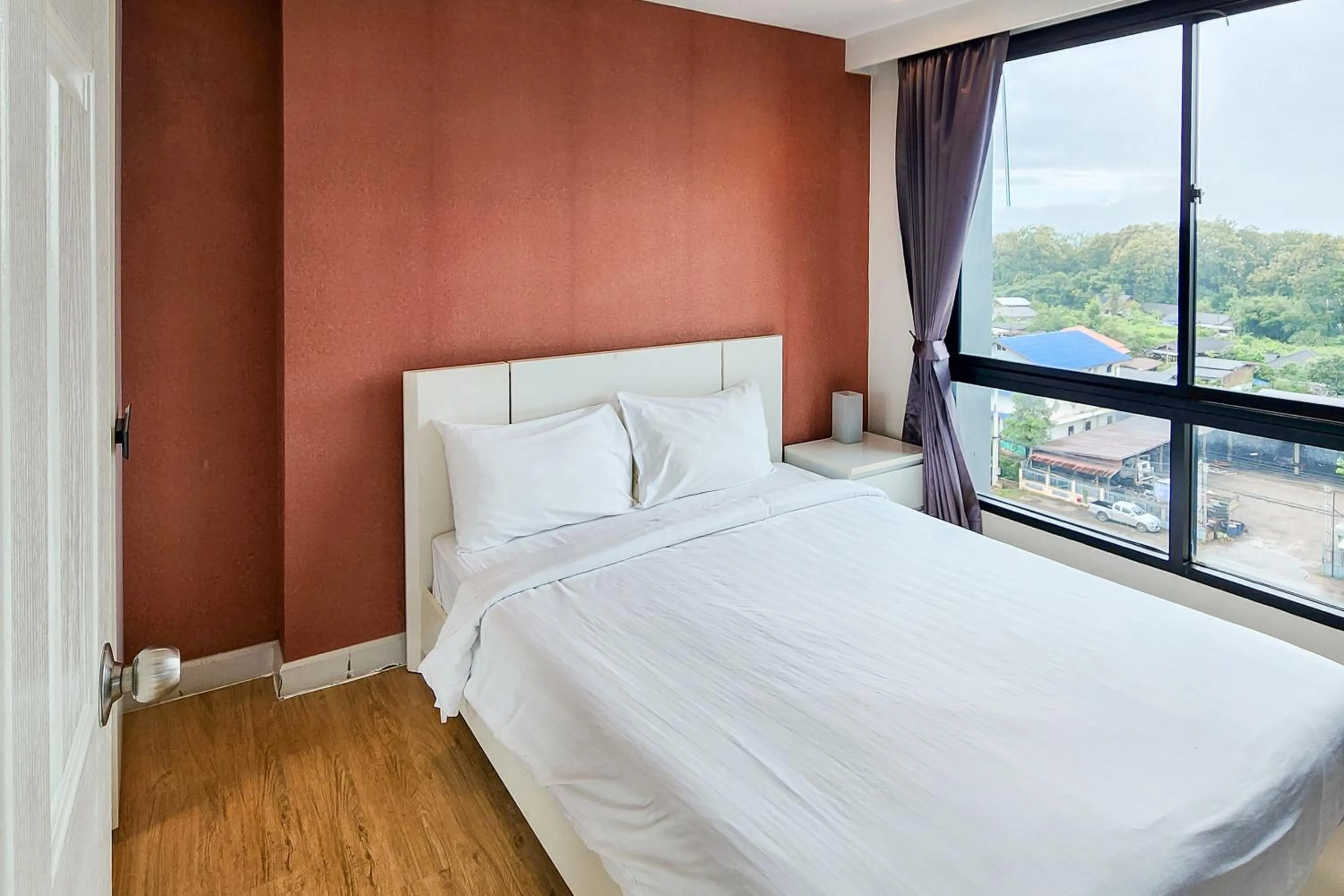 Bed in O2 Hotel Maesot