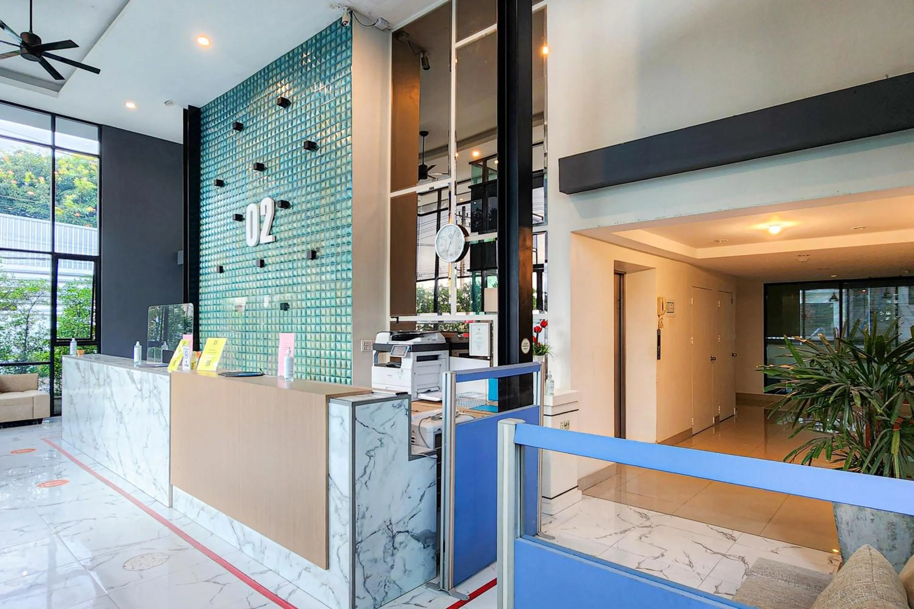 Lobby or reception in O2 Hotel Maesot