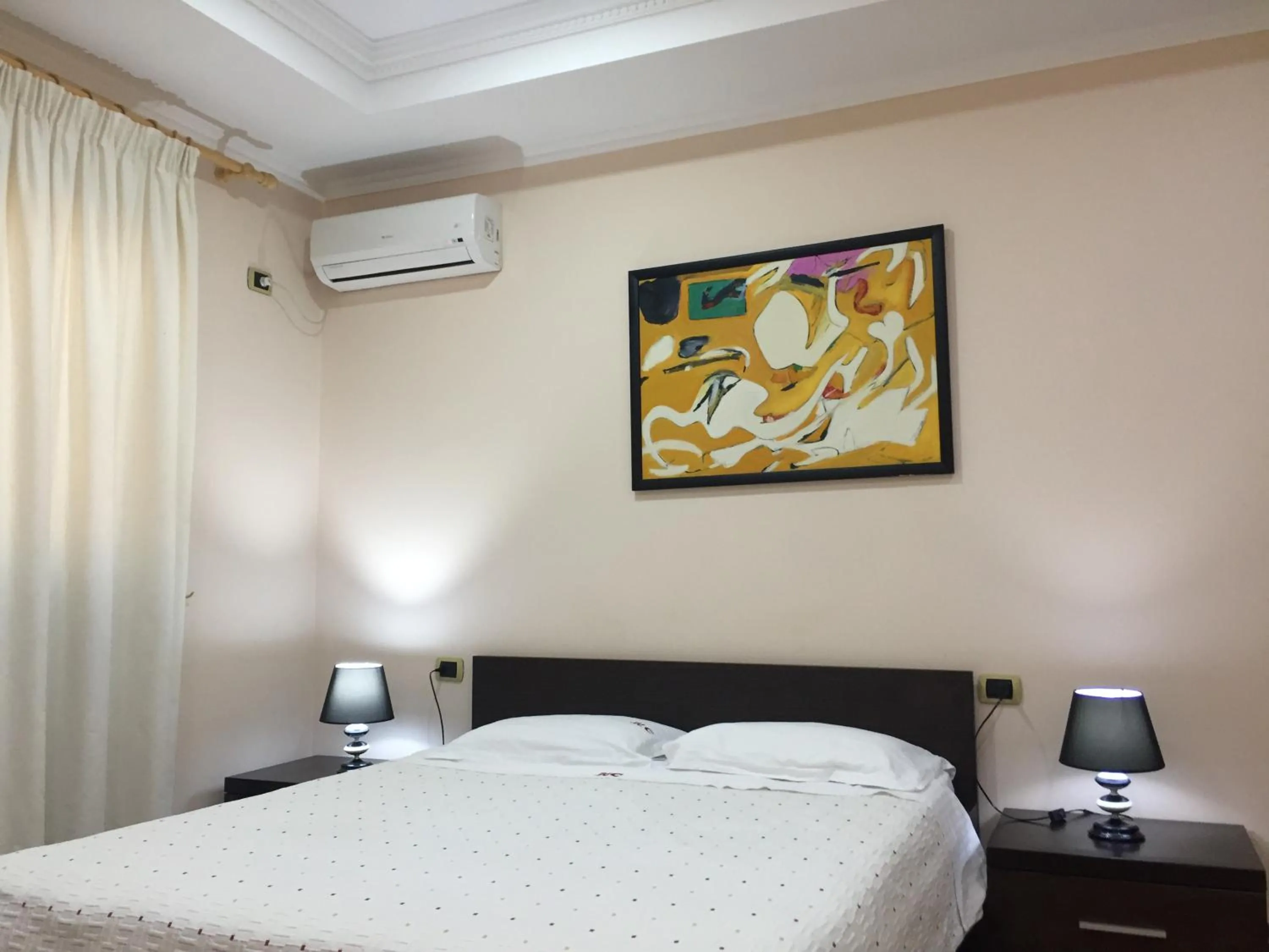 Bed in Hotel Colombo Elbasan