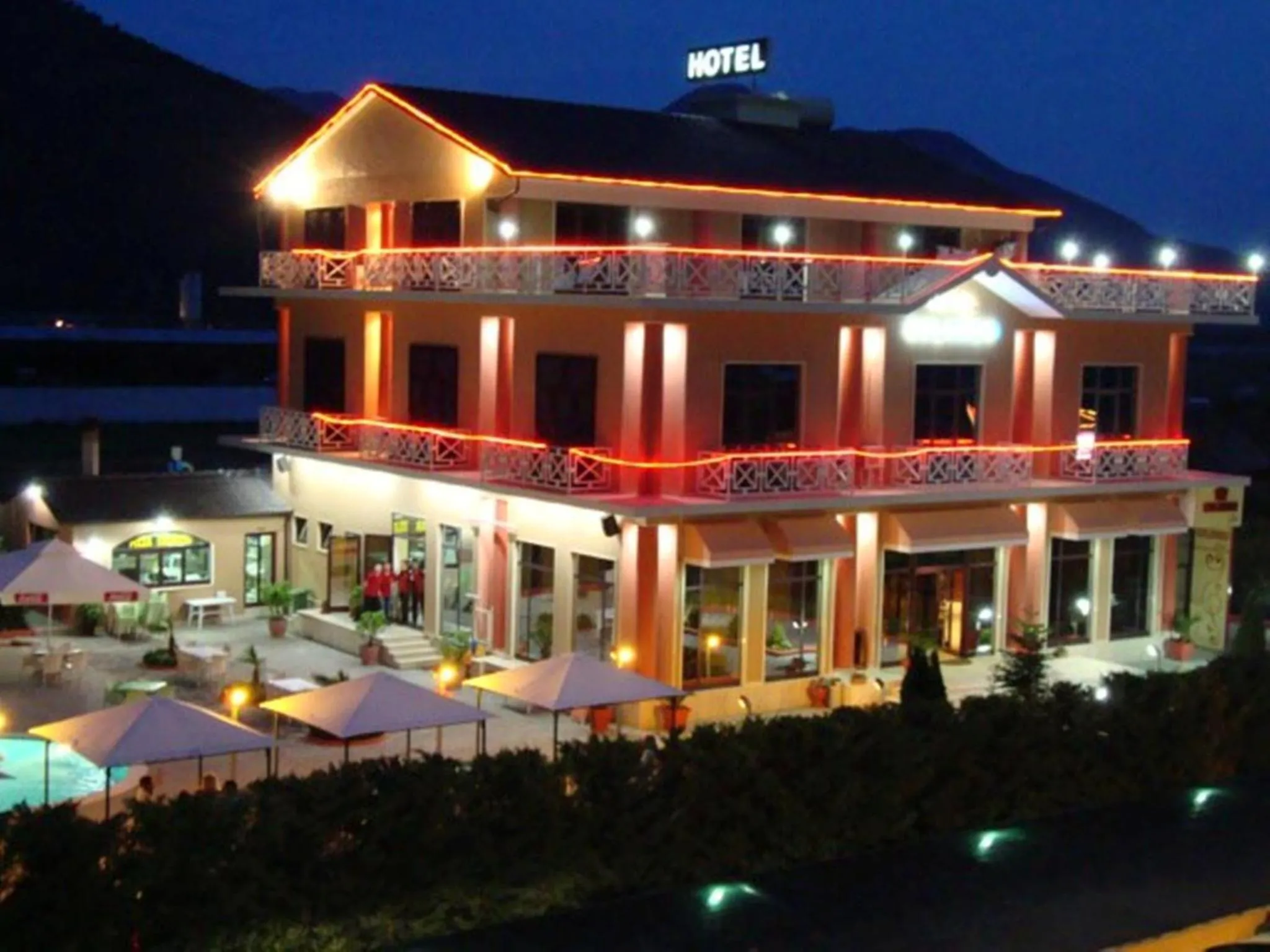 Facade/entrance in Hotel Colombo Elbasan