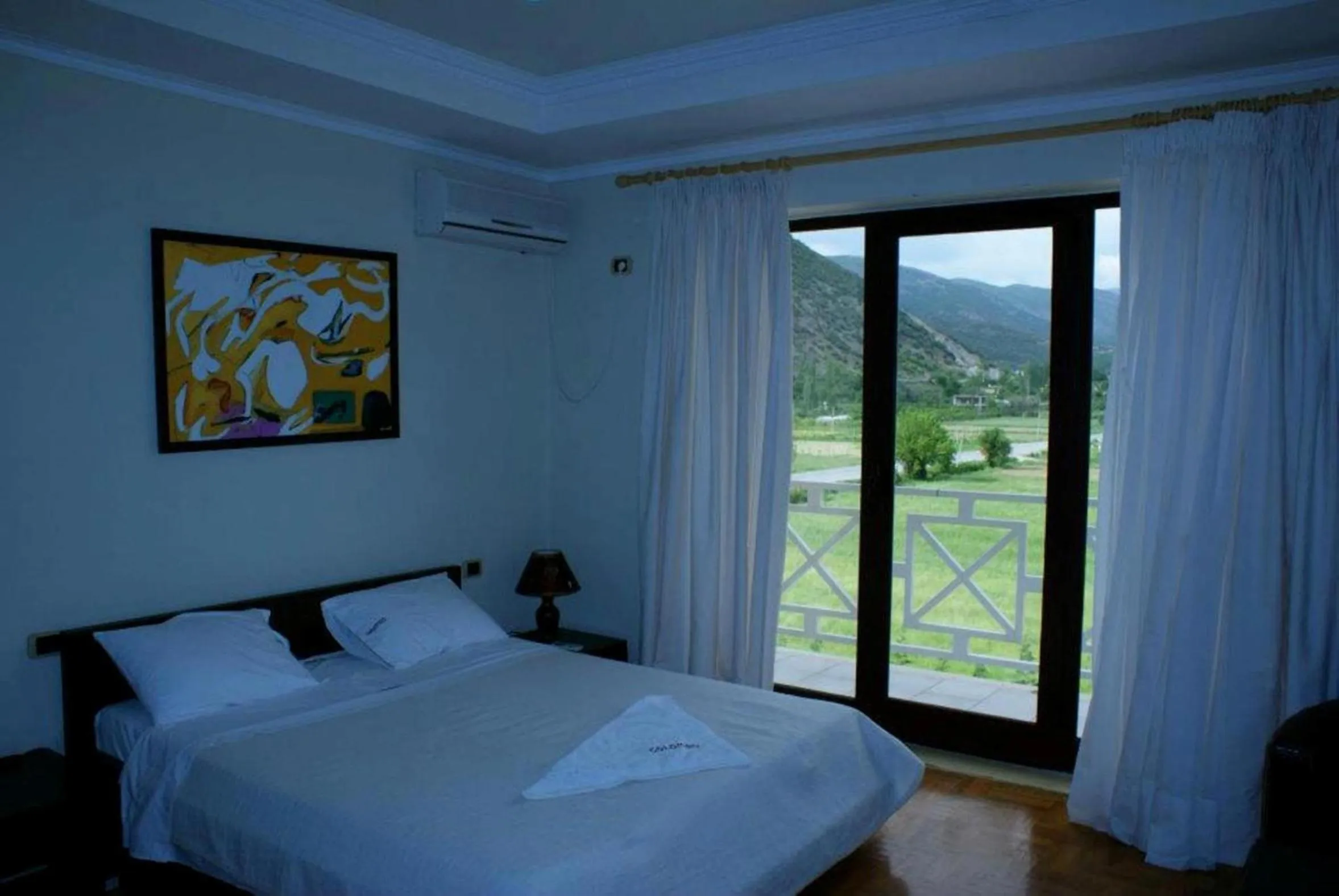 Photo of the whole room, Bed in Hotel Colombo Elbasan
